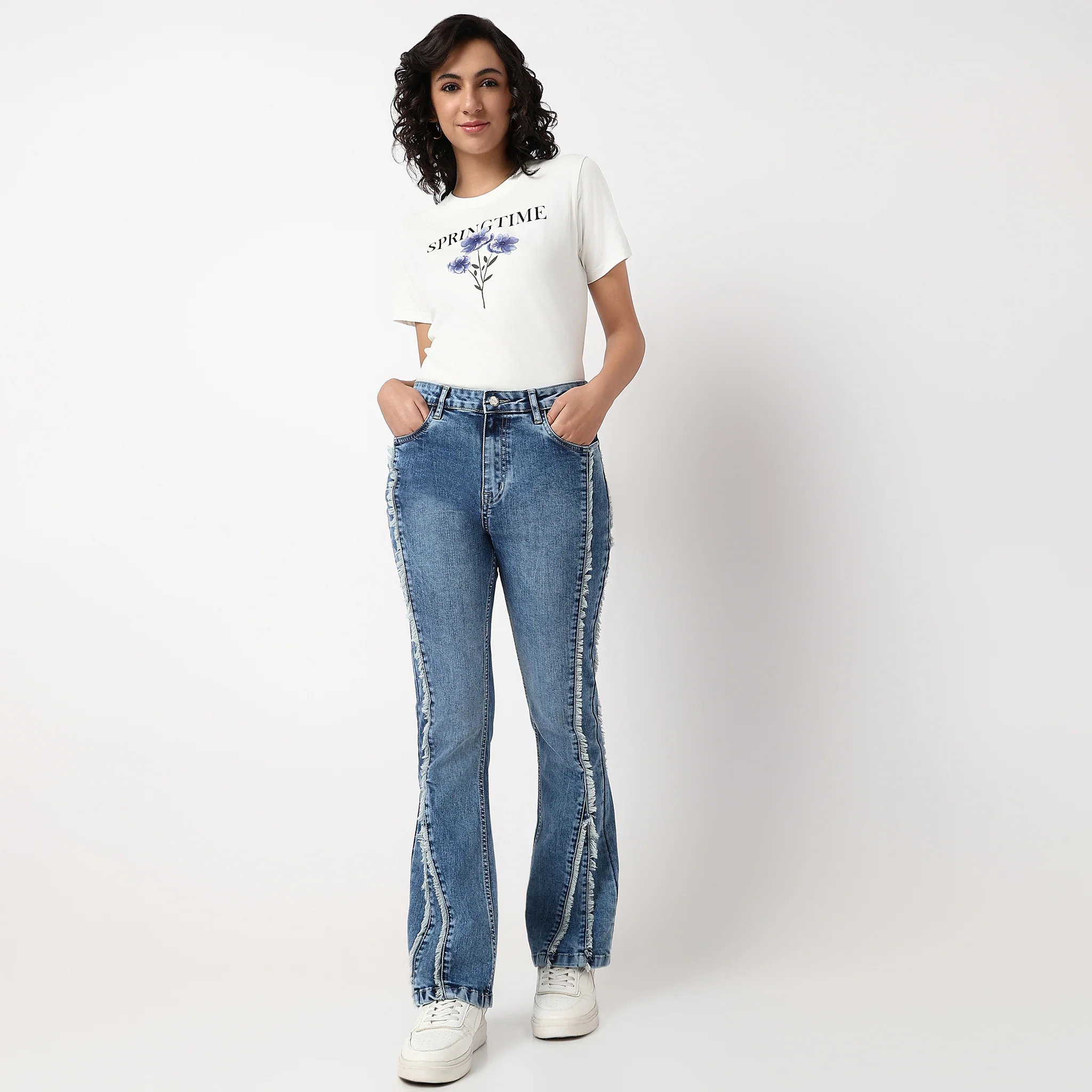 Frilled Highwaist Bootcut Jeans