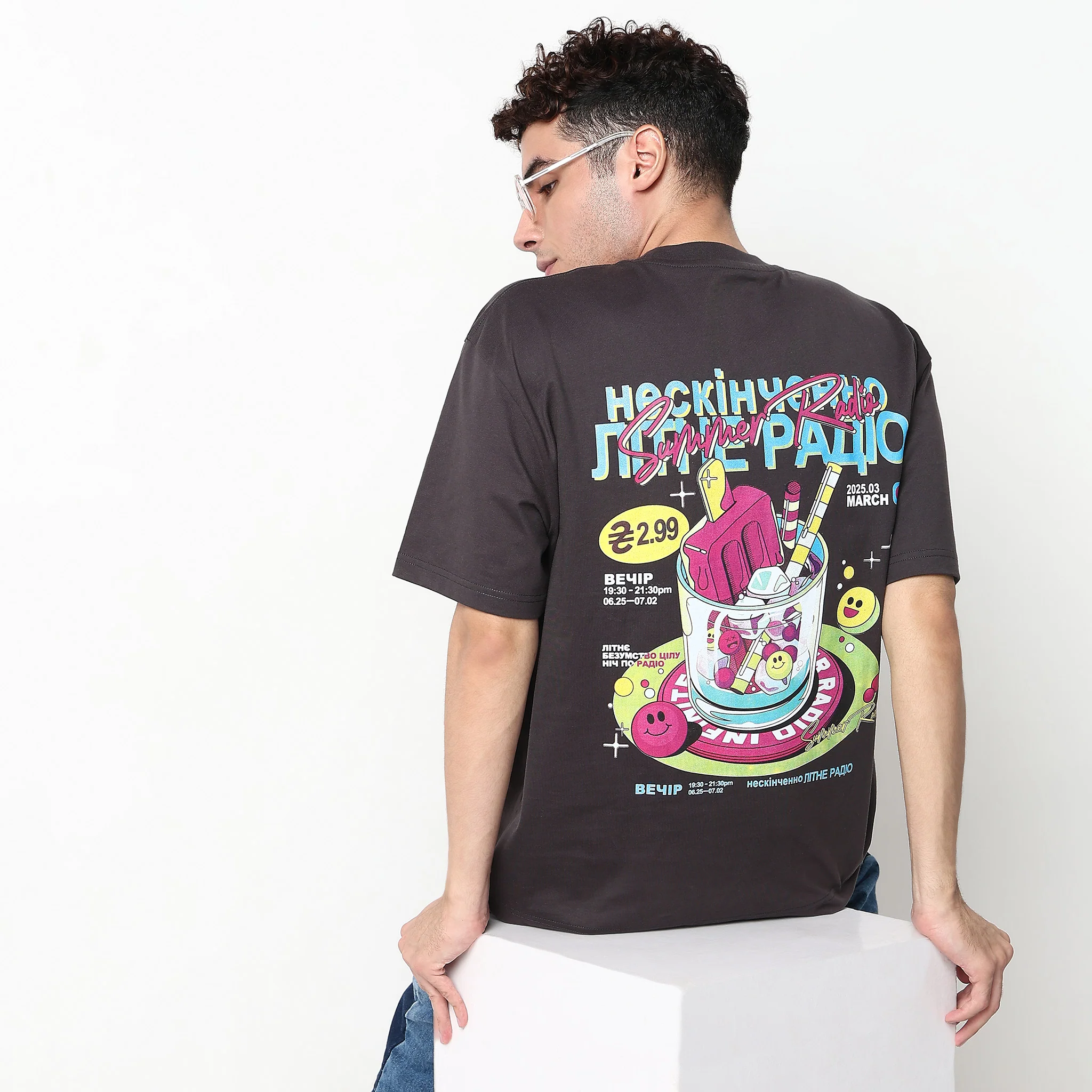 Graphic Oversize Karaoke T-Shirt - Image 3