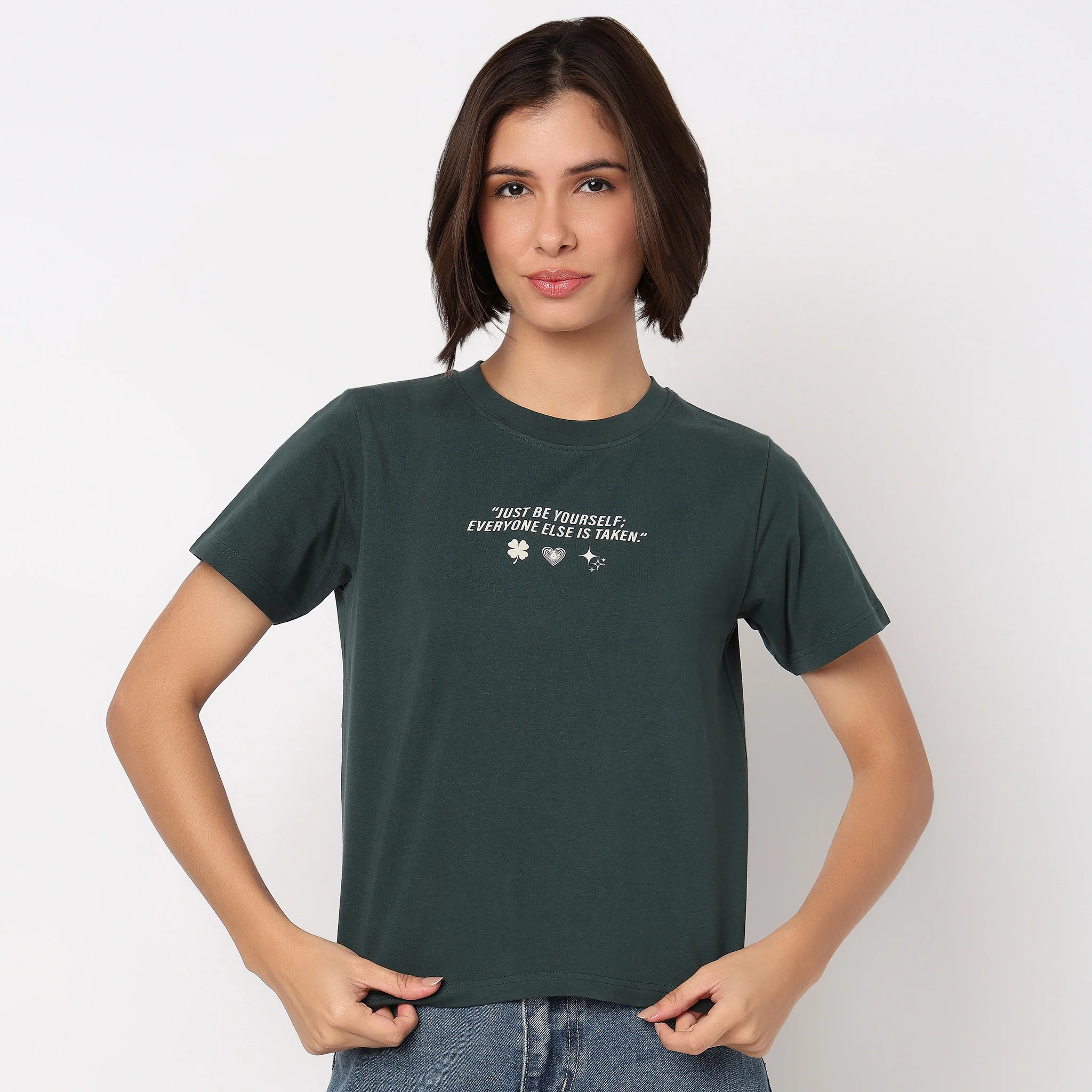 Graphic Crop T-Shirt - Image 2