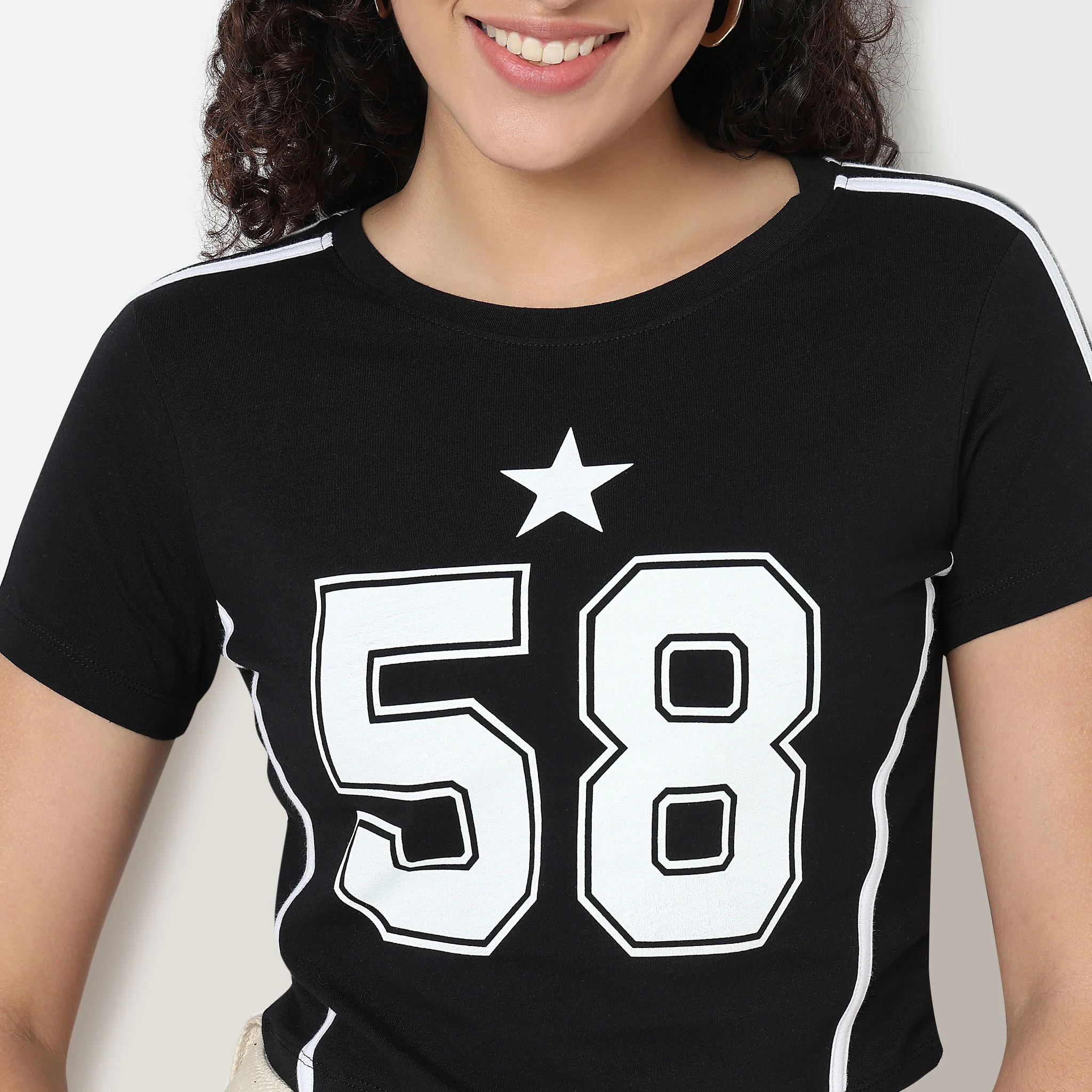 Graphic Cotton Cropped T-Shirt - Image 4