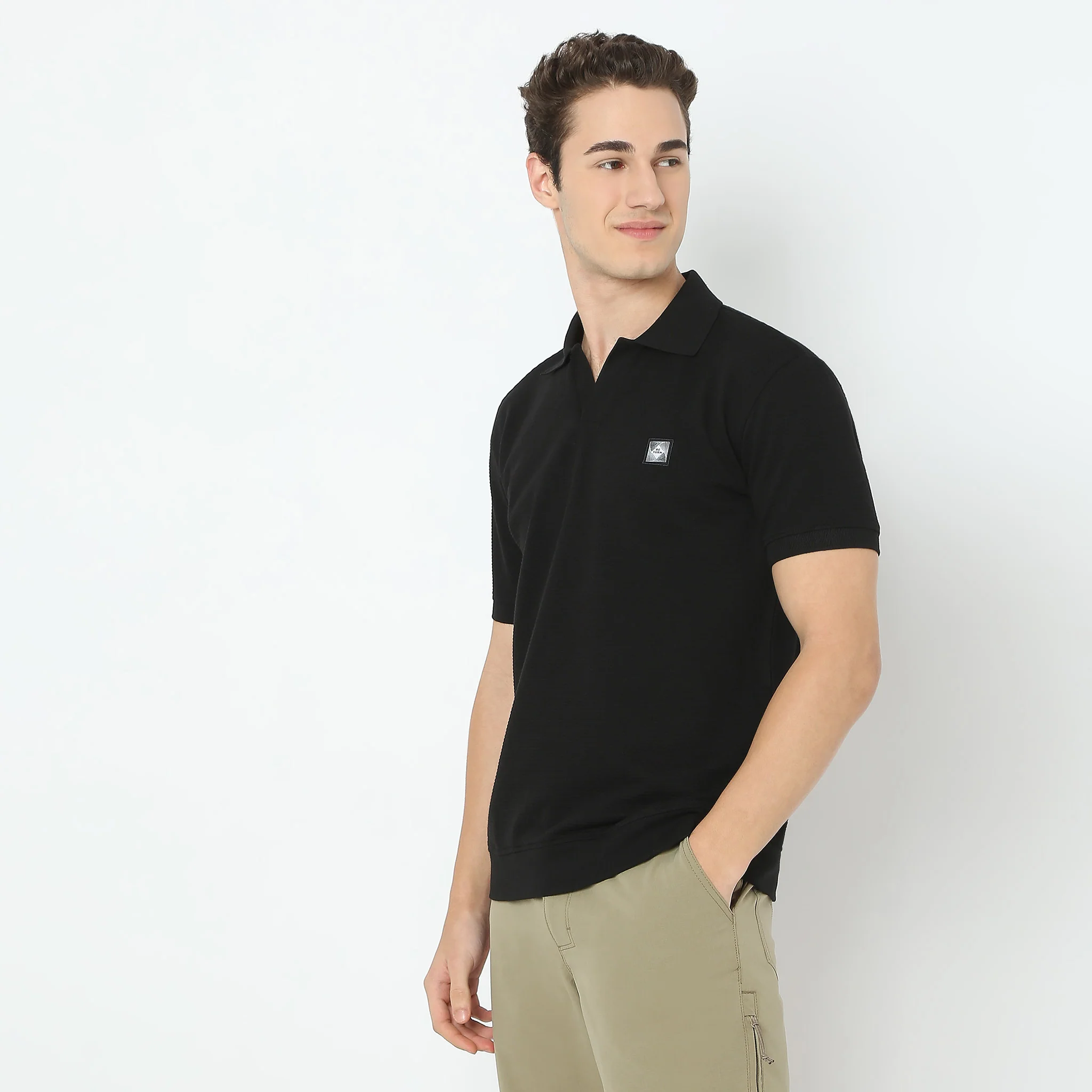 Jacquard Johnny Collar Island Polo T-Shirt - Image 14