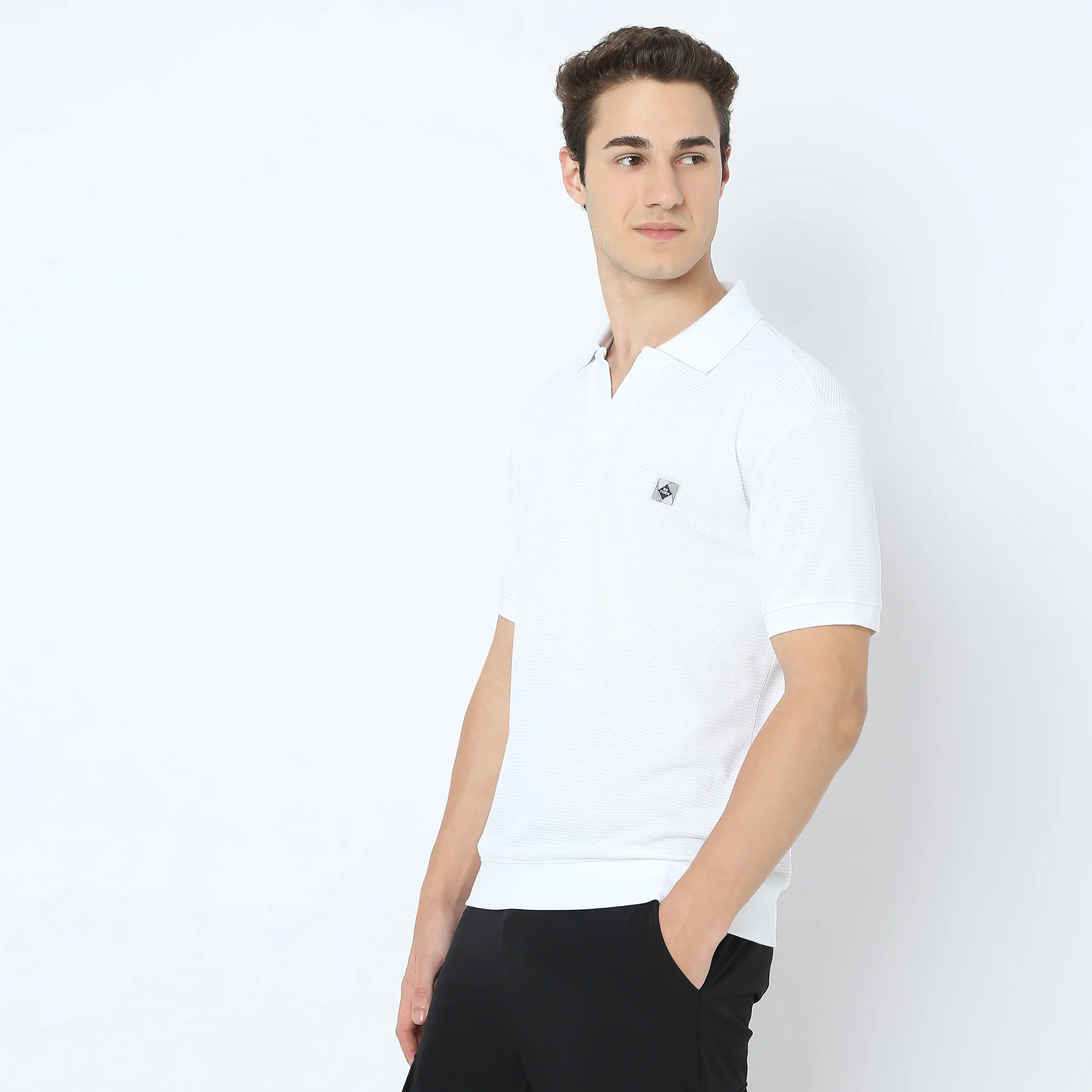 Jacquard Johnny Collar Island Polo T-Shirt - Image 4