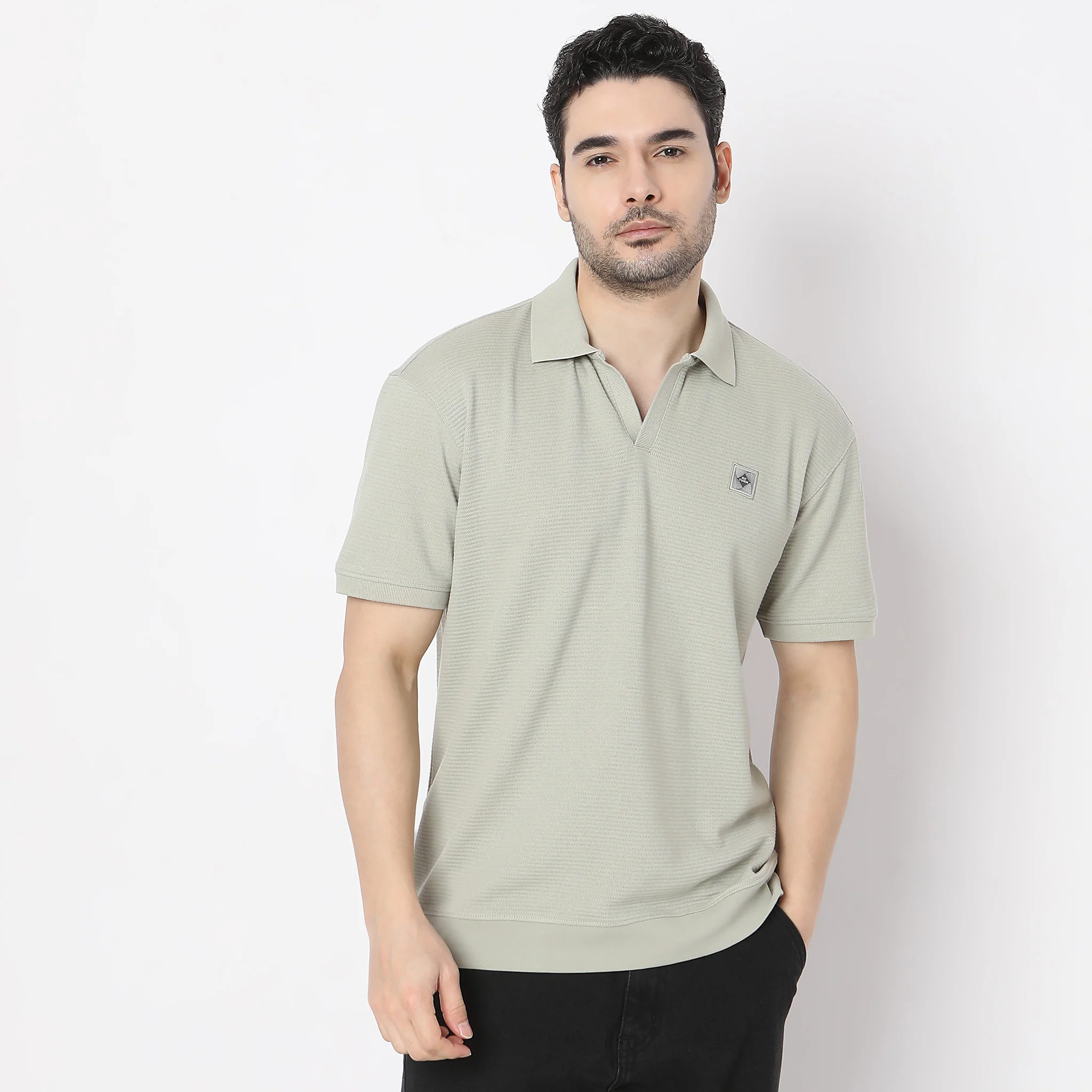 Jacquard Johnny Collar Island Polo T-Shirt - Image 7
