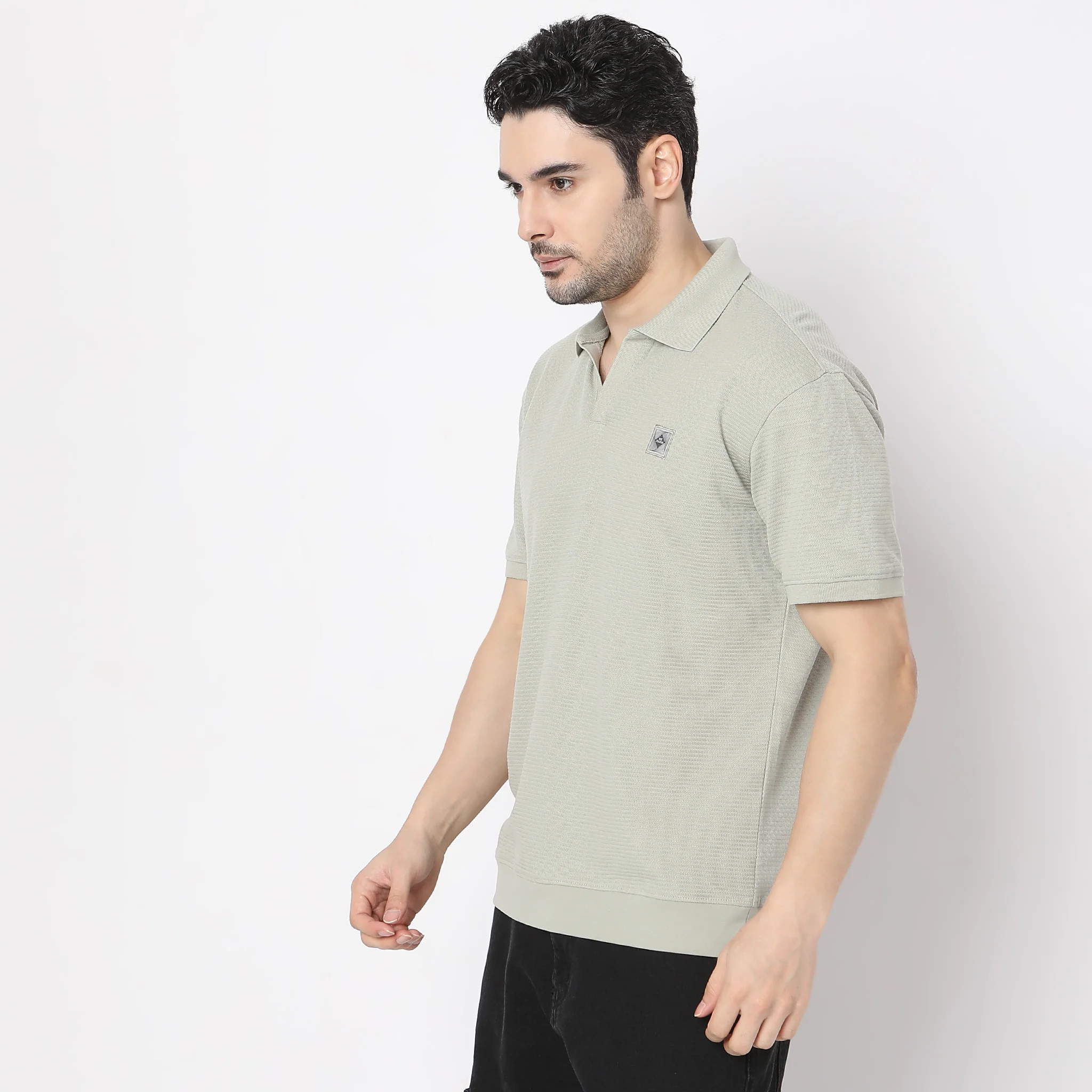 Jacquard Johnny Collar Island Polo T-Shirt - Image 9