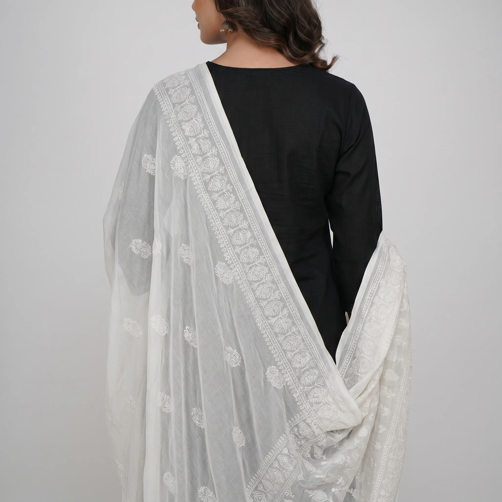 Khadi Printed Chiffon Dupatta - Image 11