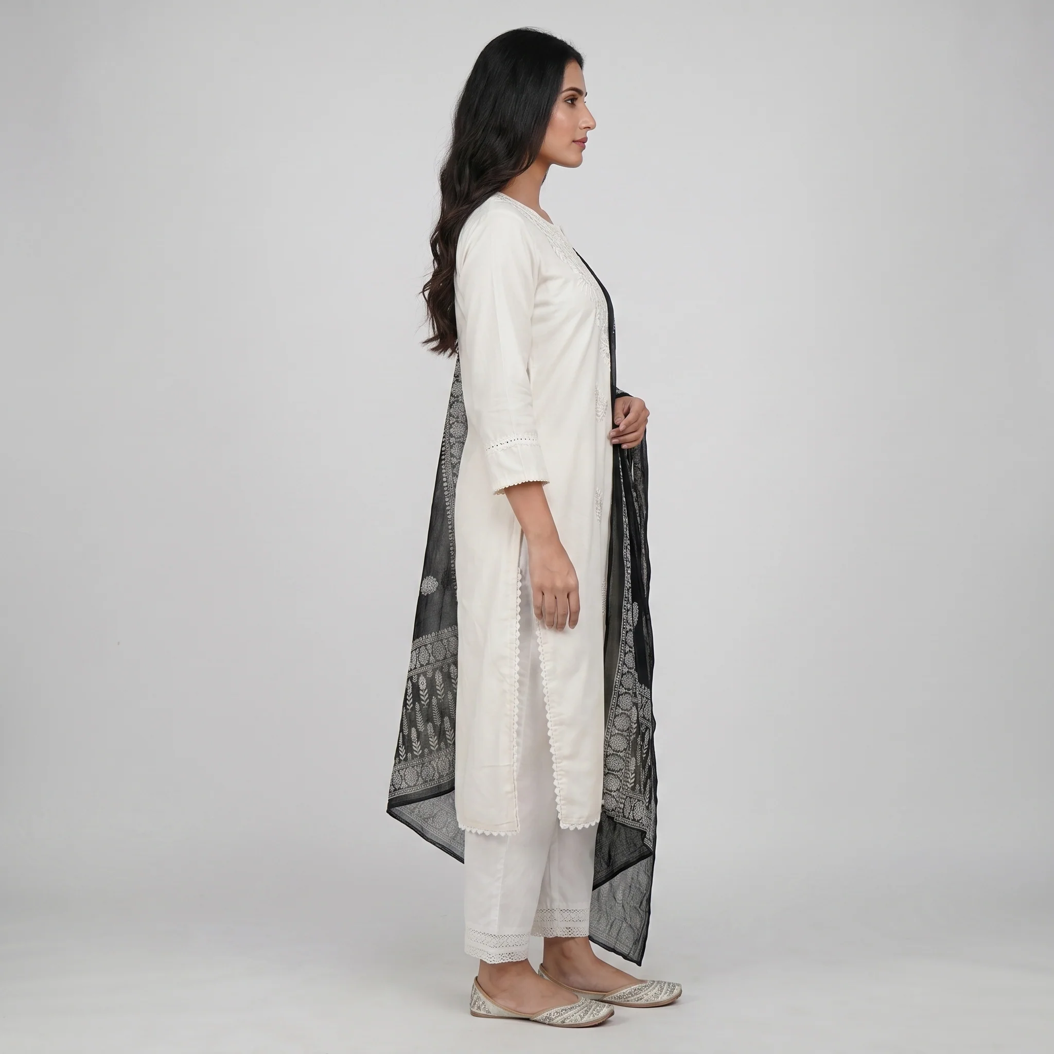 Khadi Printed Chiffon Dupatta - Image 2