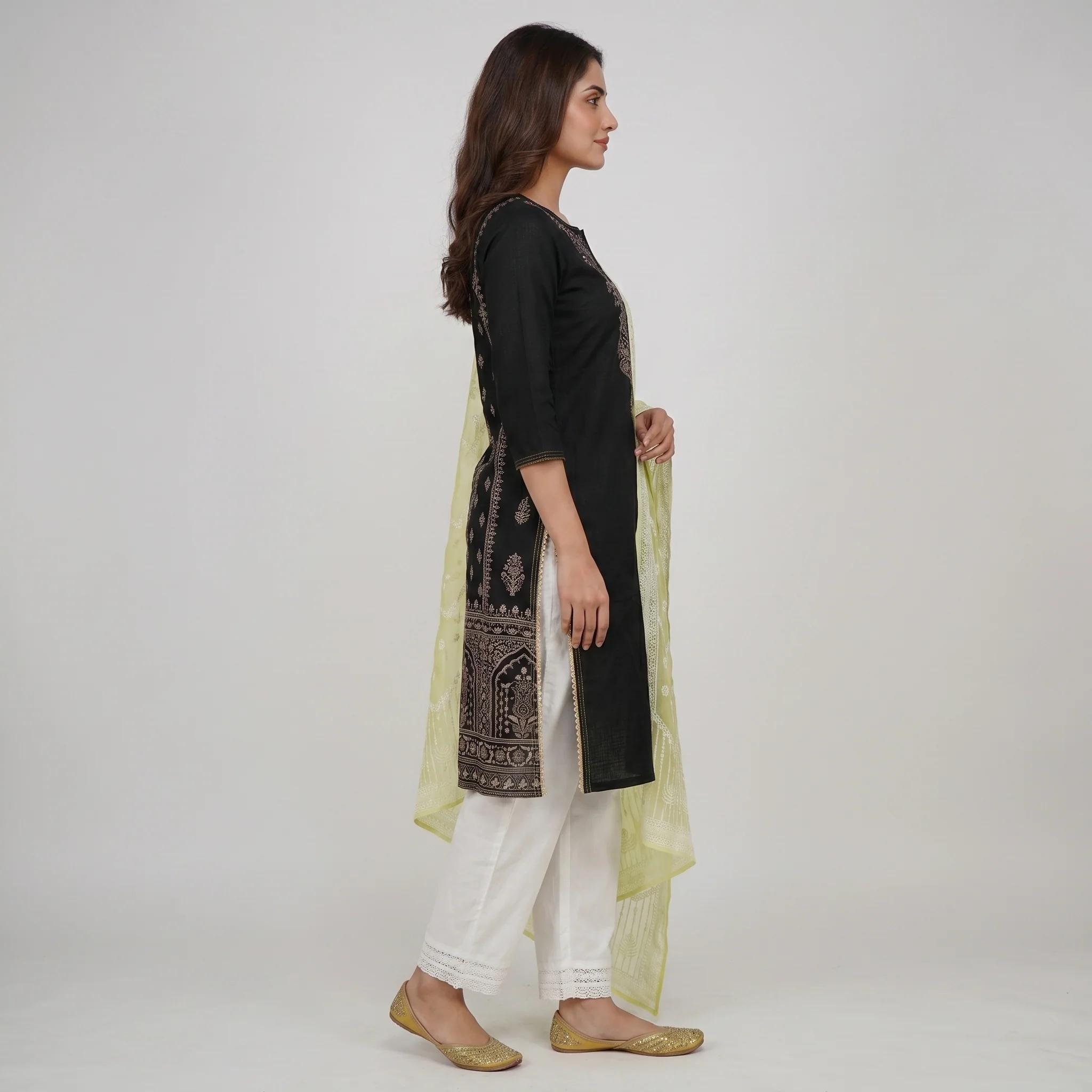 Khadi Printed Chiffon Dupatta - Image 10
