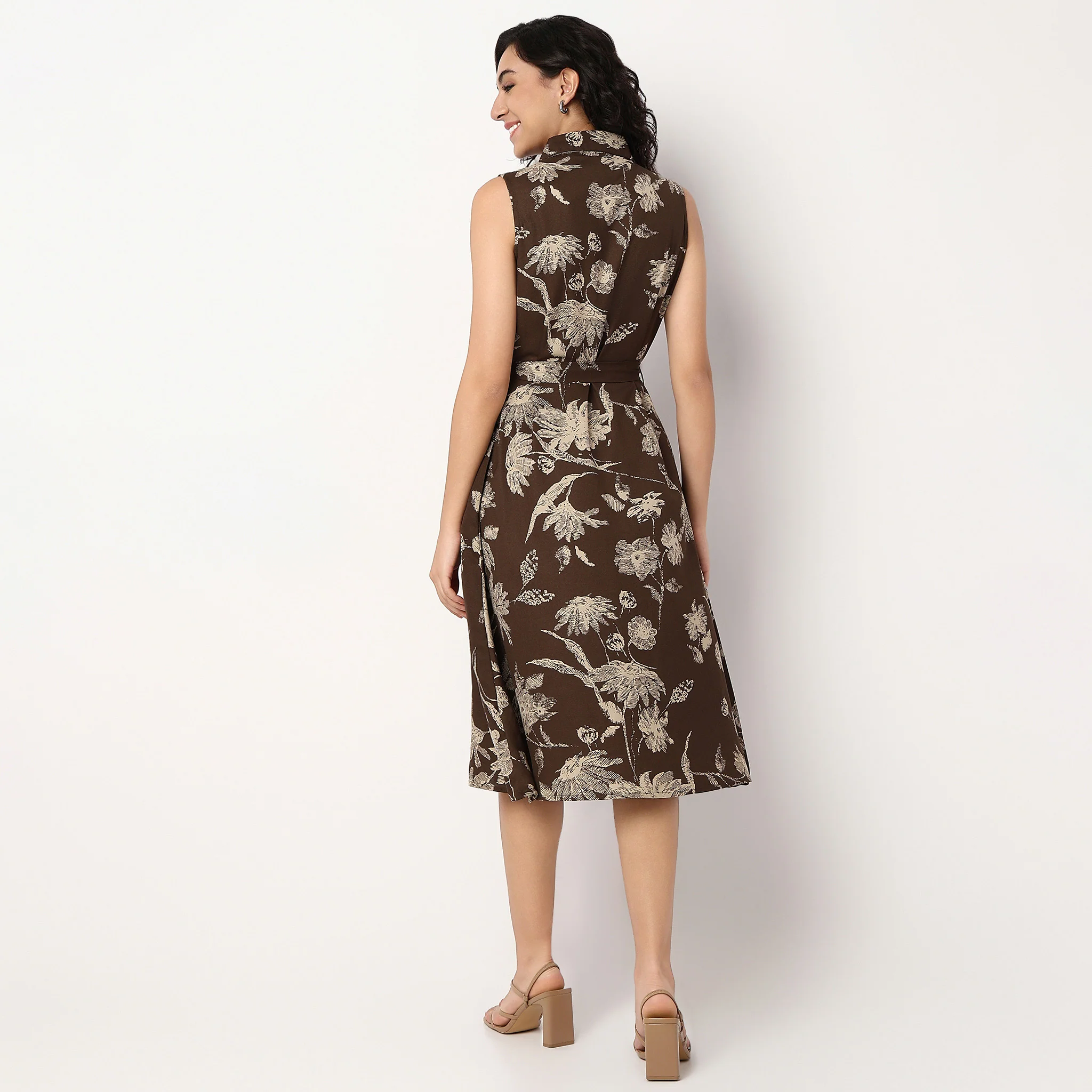 Isabella Flared Dress With Tie Up Belt - Image 3