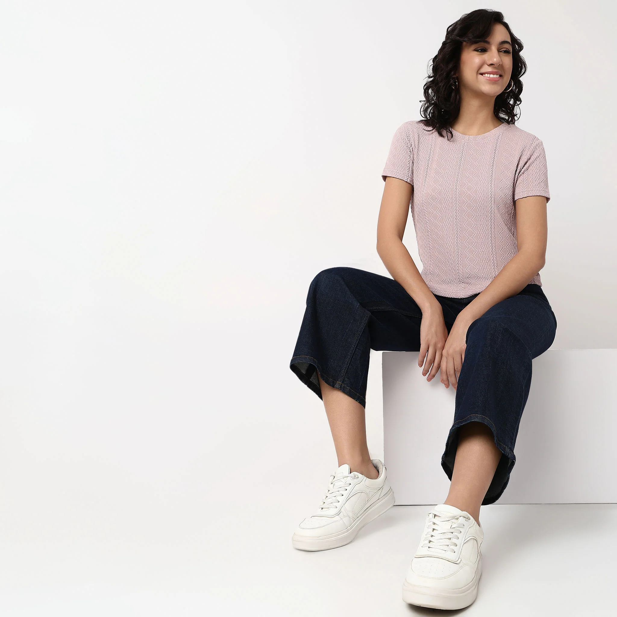 Betty Short Sleeve Top - Image 6