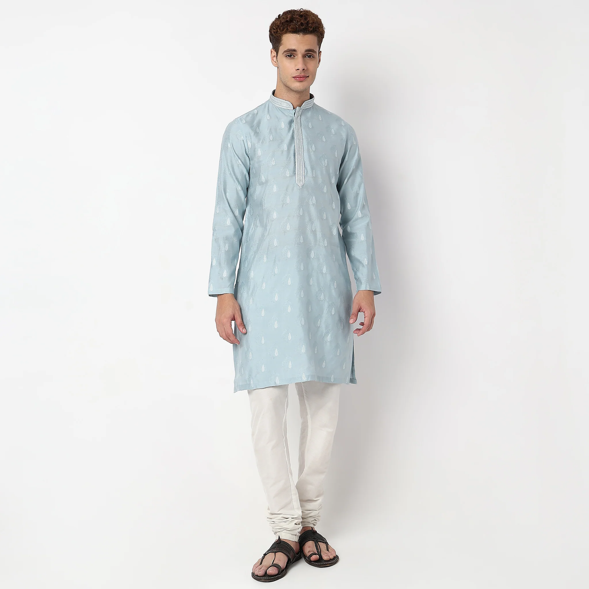 Jacquard Mandarin Collar Long Kurta - Image 2