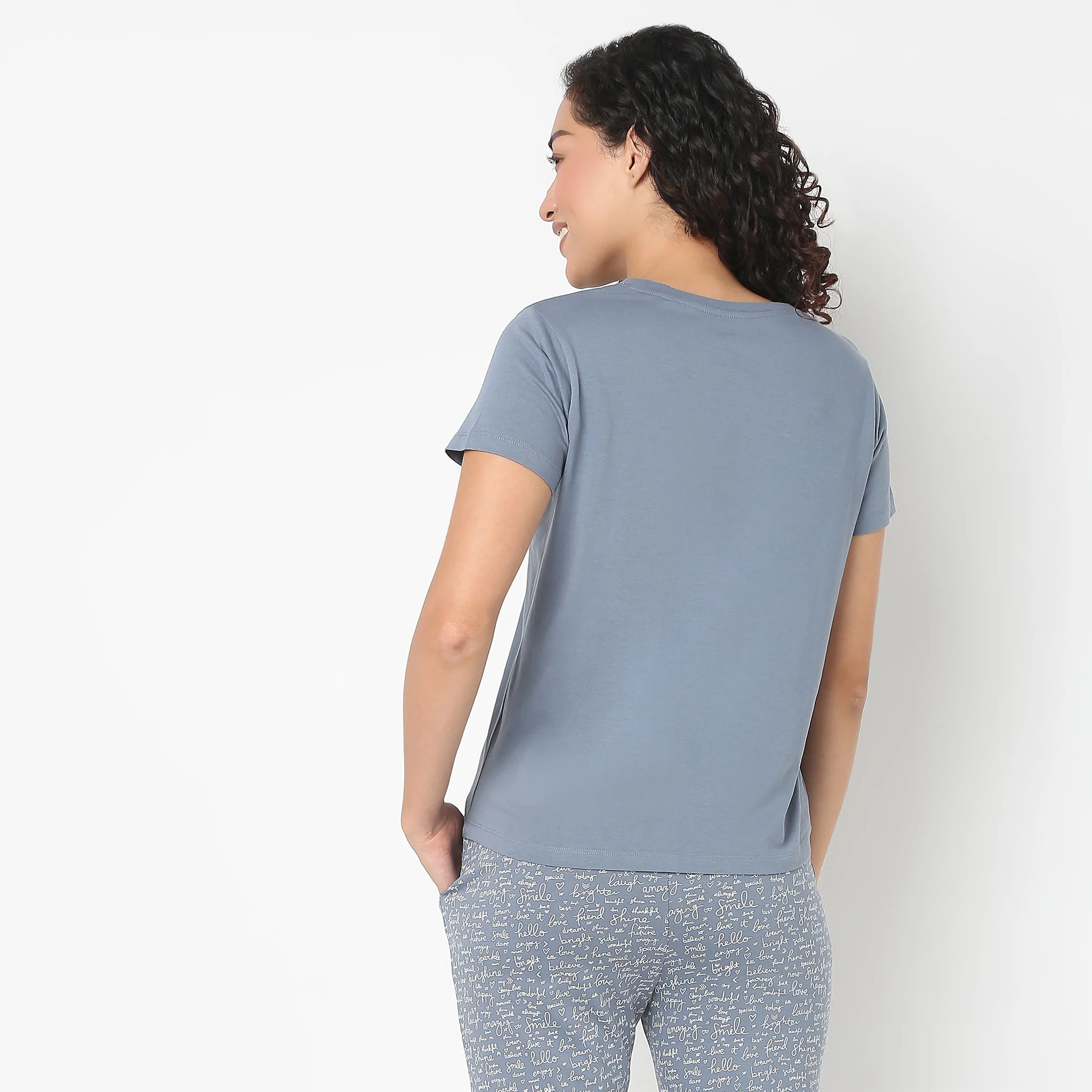 Loungewear Selflove T-Shirt - Image 3