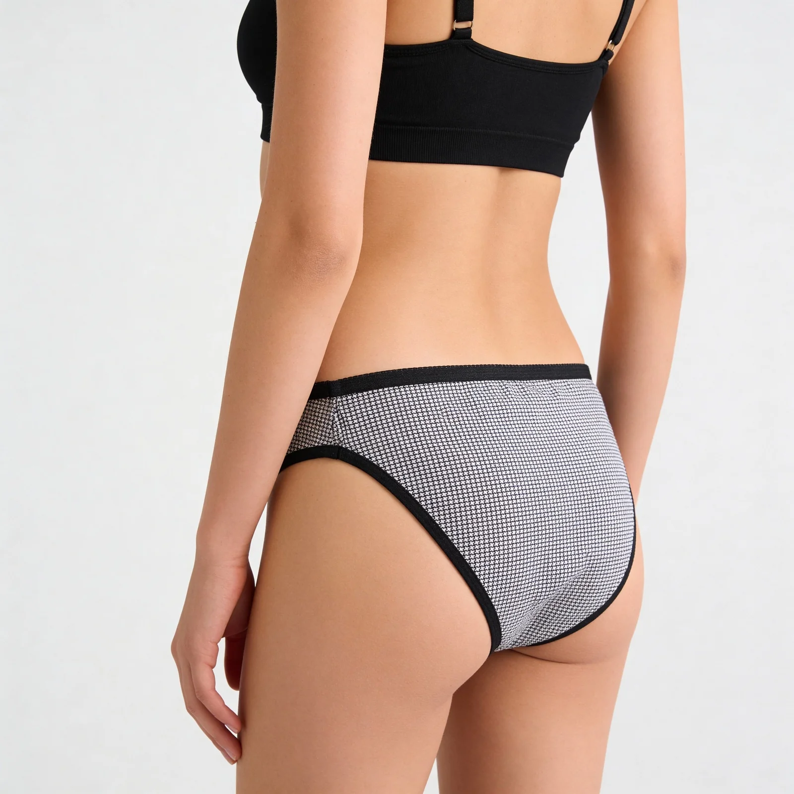 Low Rise Printed Bikini Panties - Pack of 3 - Image 4