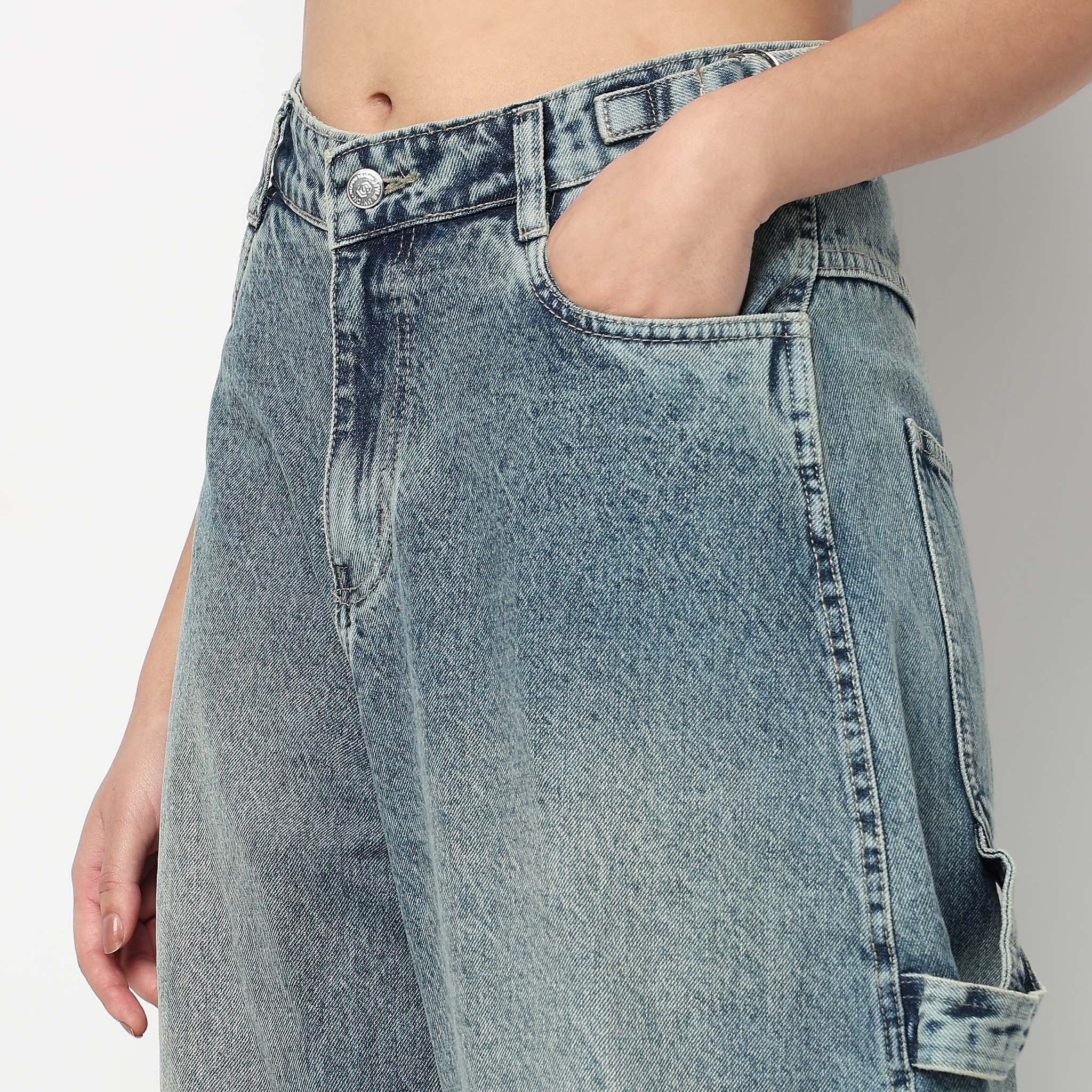 Low waist Barrel Fit Street Look Jeans - Image 9