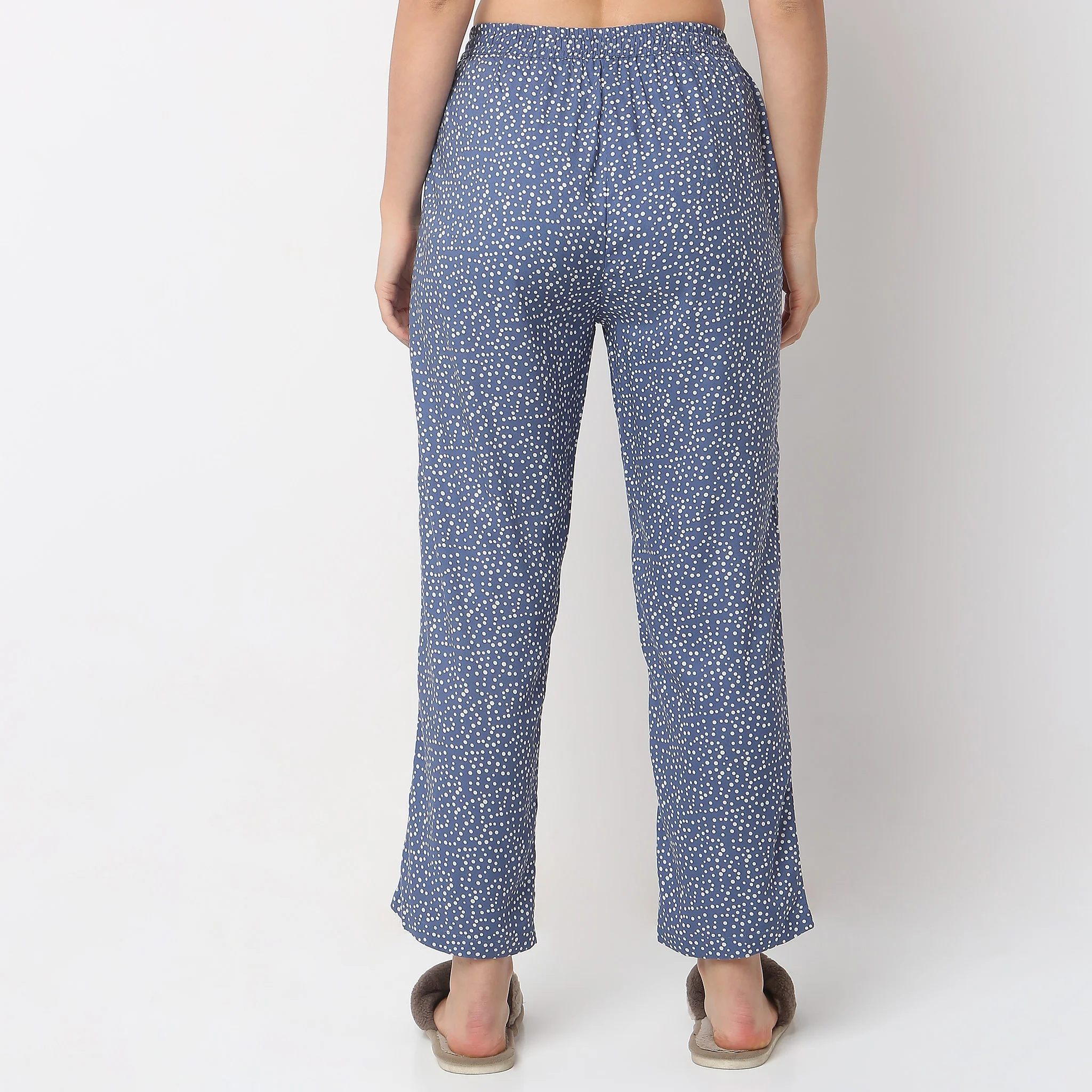 Mid Rise Lounge Pyjamas - Image 3