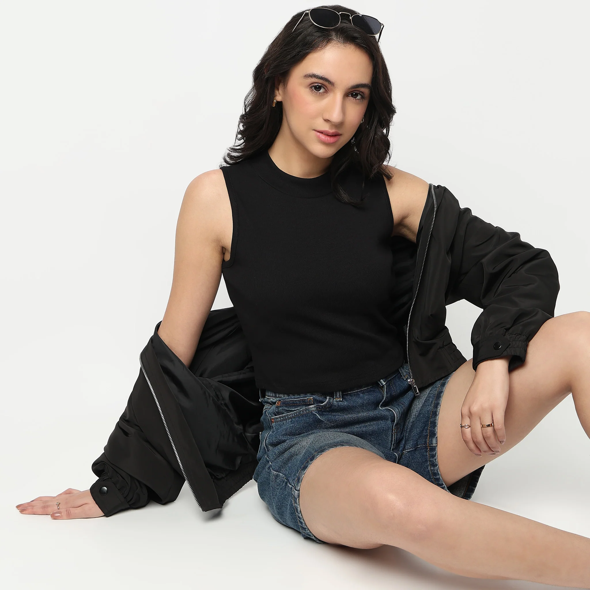 Mock Turtle Neck Cropped T-Shirt