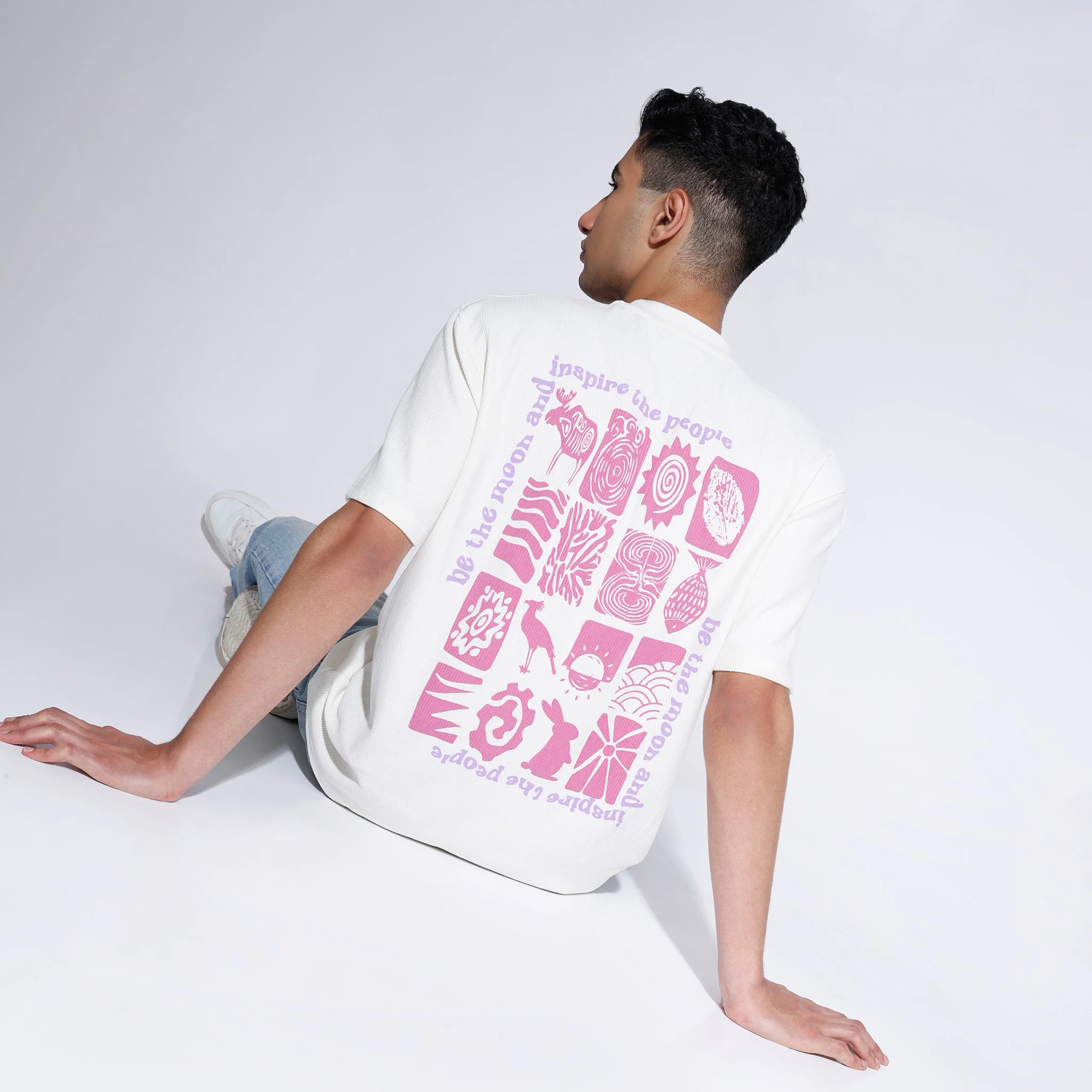 Oversize Graphic Crew Neck Karaoke T-Shirt