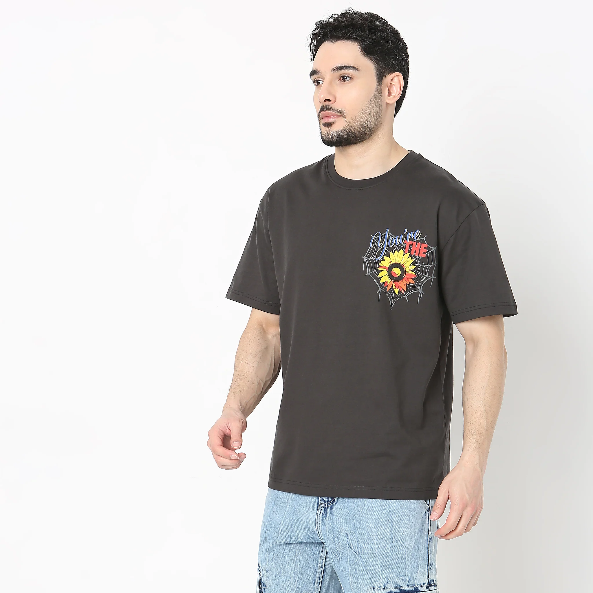 Oversize Graphic T-Shirt - Image 3