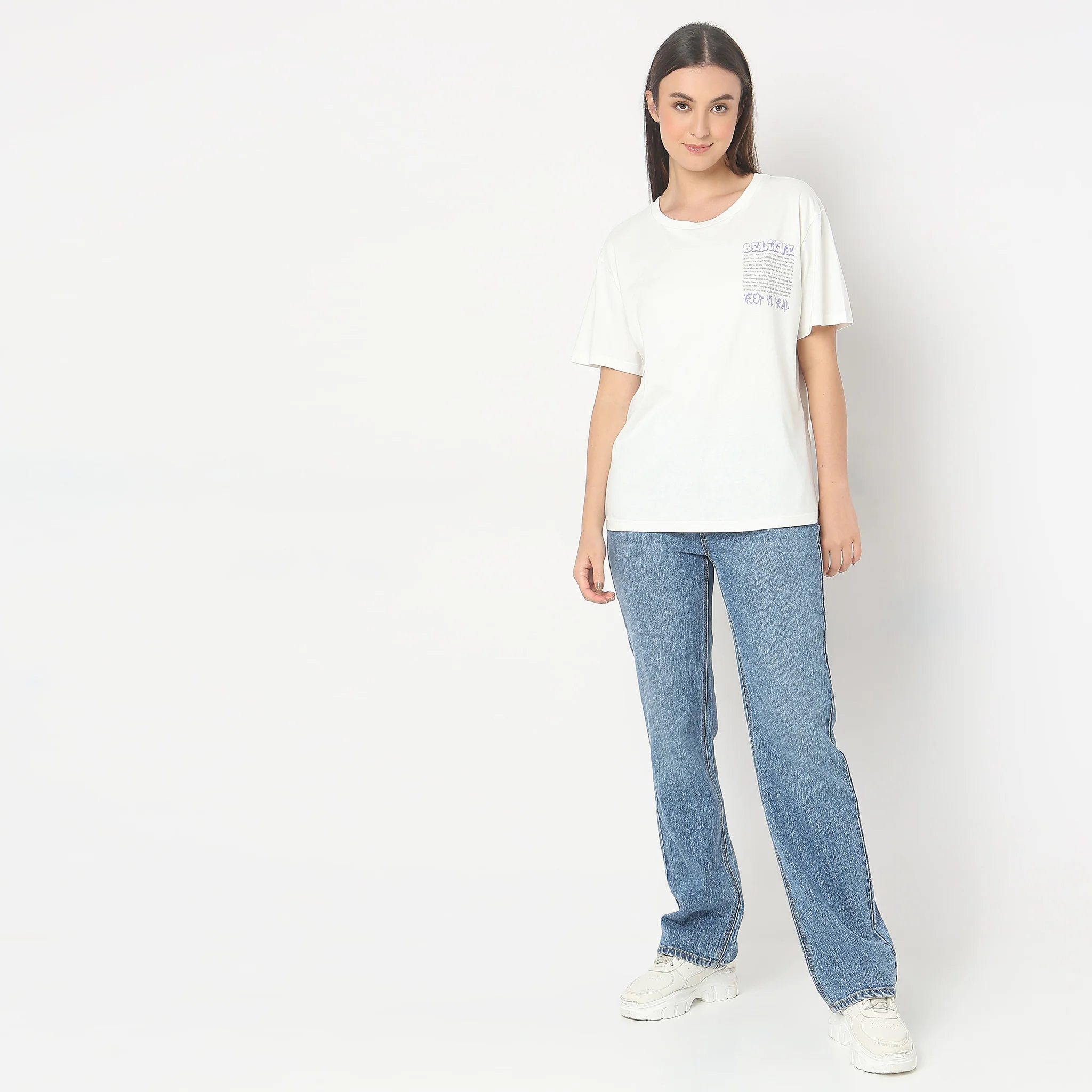Oversize Graphic T-Shirt - Image 3