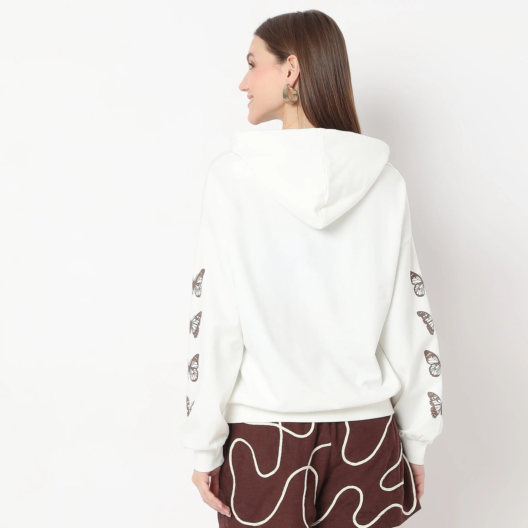 Oversize Printed With Butterfly Print On Sleeve Sweat Tee - Image 3
