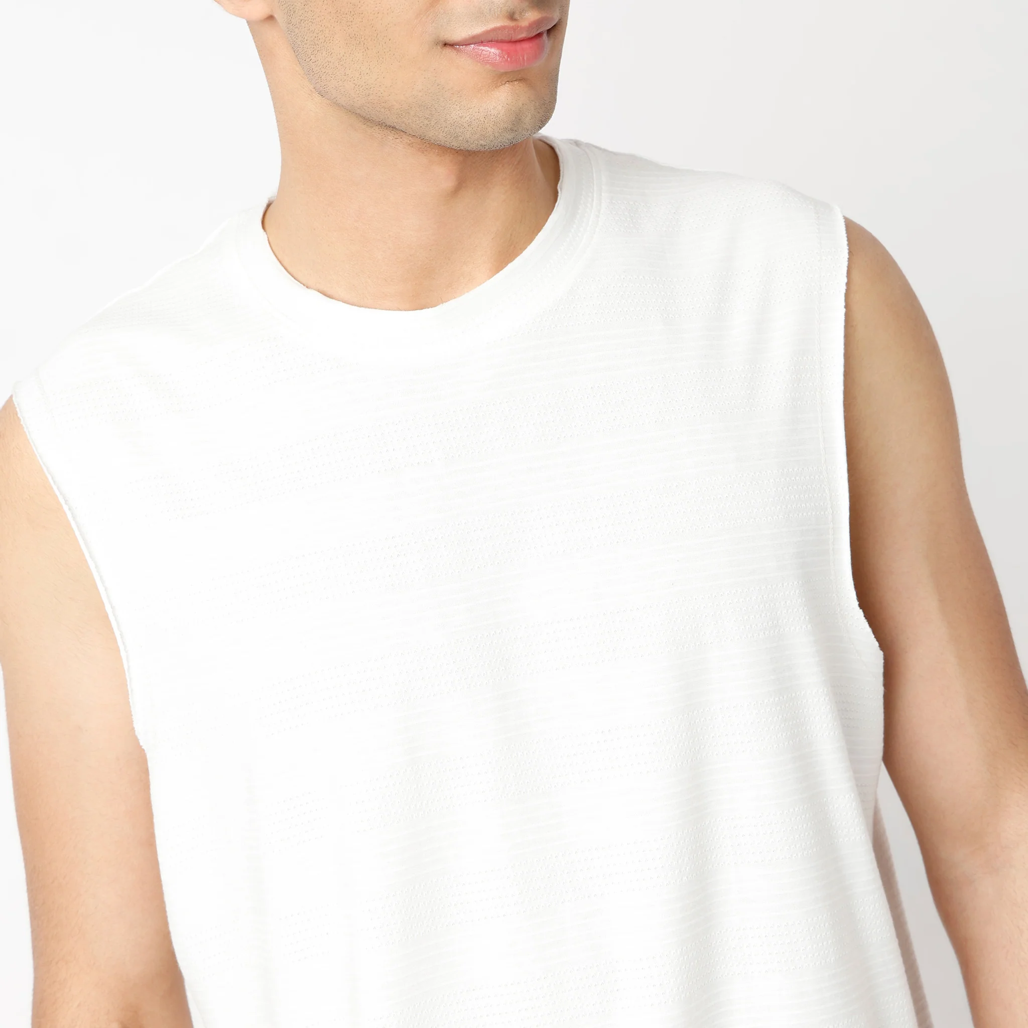 Oversize Structured Crew Neck Sleeveless Baggy T-Shirt - Image 5