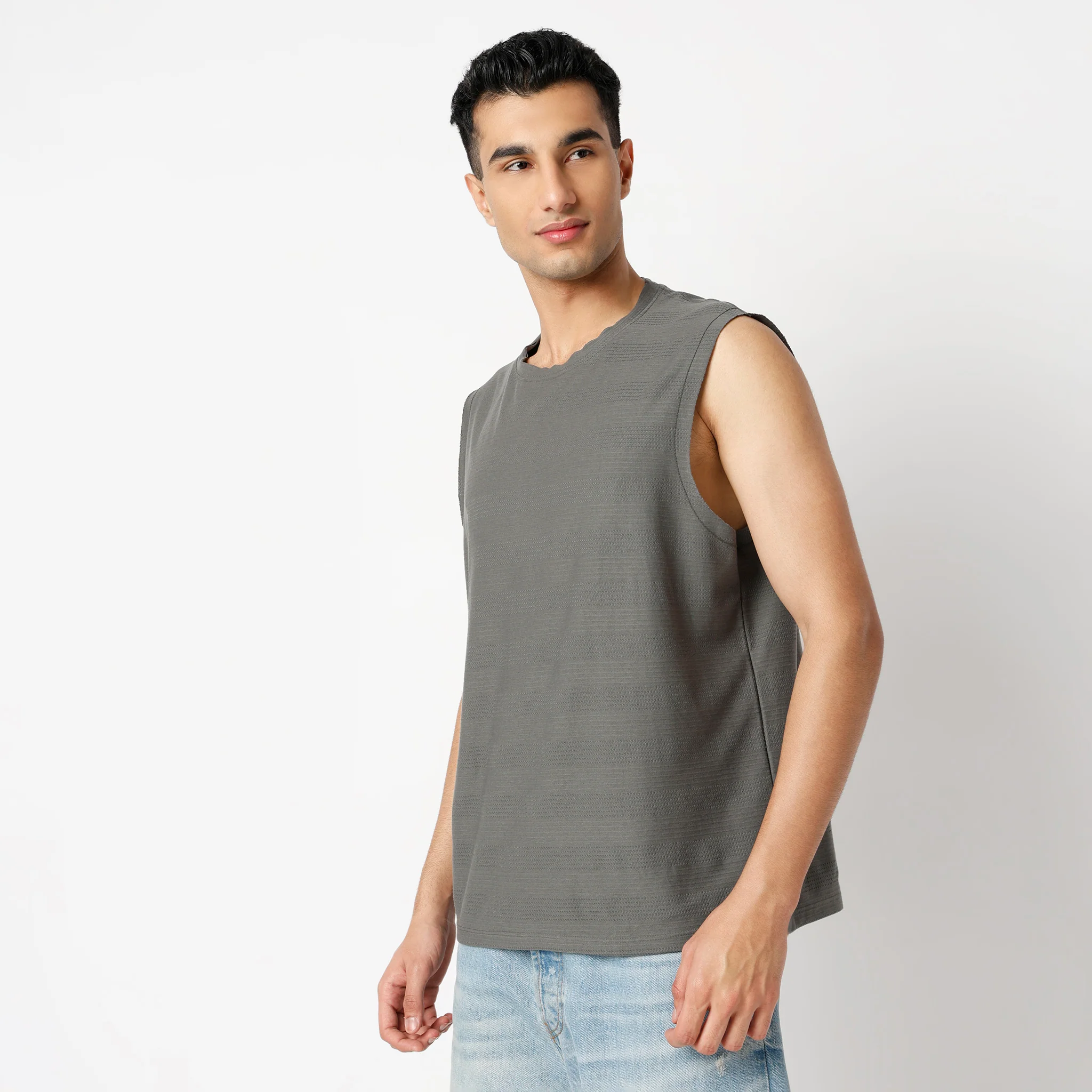 Oversize Structured Crew Neck Sleeveless Baggy T-Shirt - Image 9