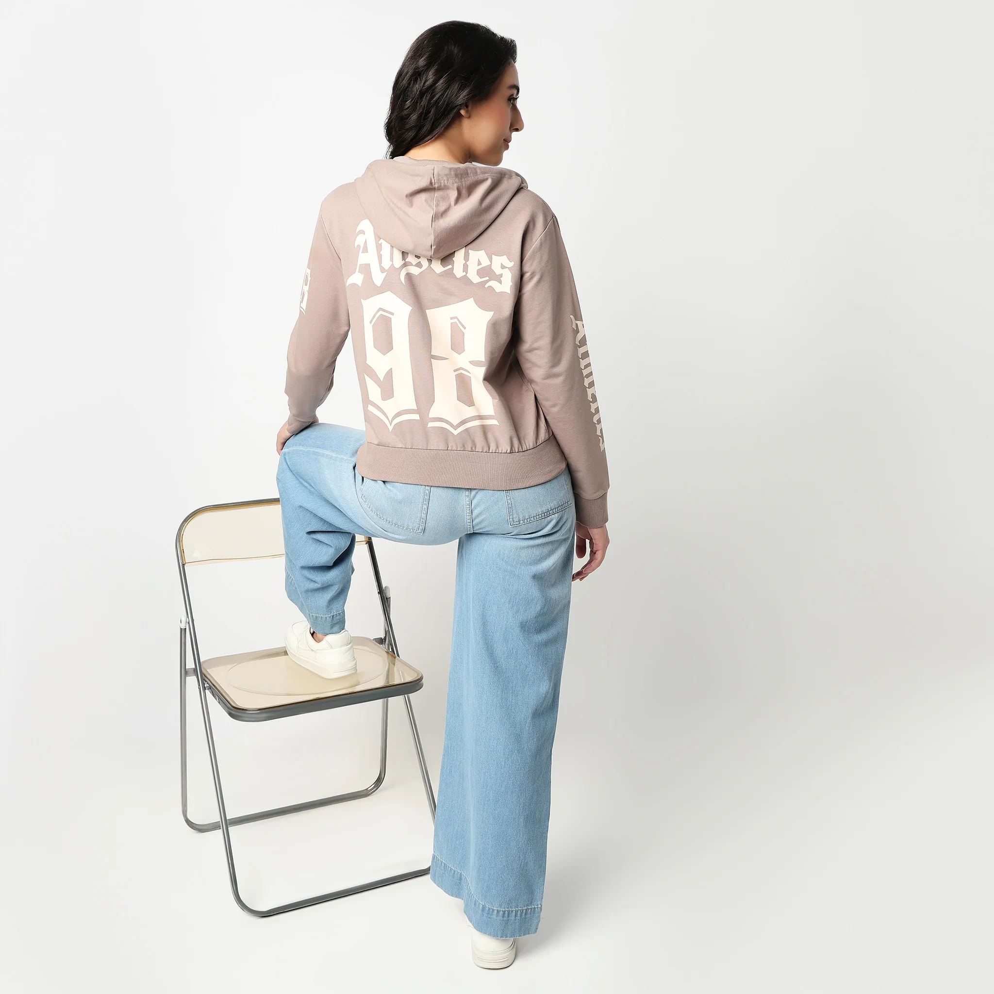 Oversize Sweatshirt With Graphic Print On Chest And Sleeve