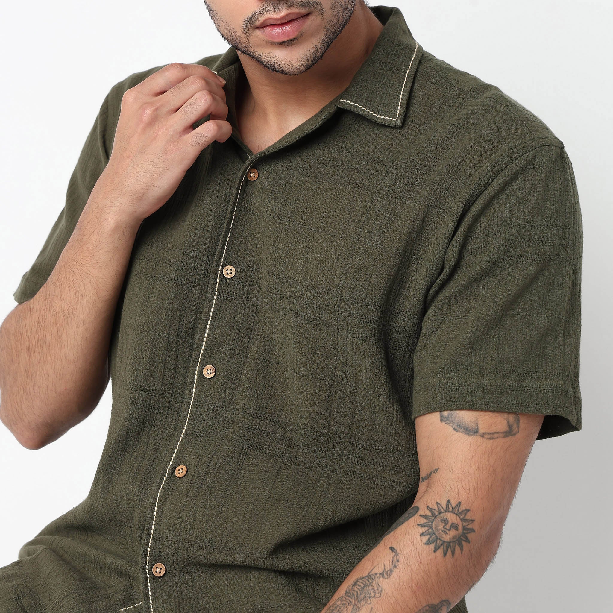 Point Down Embroidered Shirt - Image 8