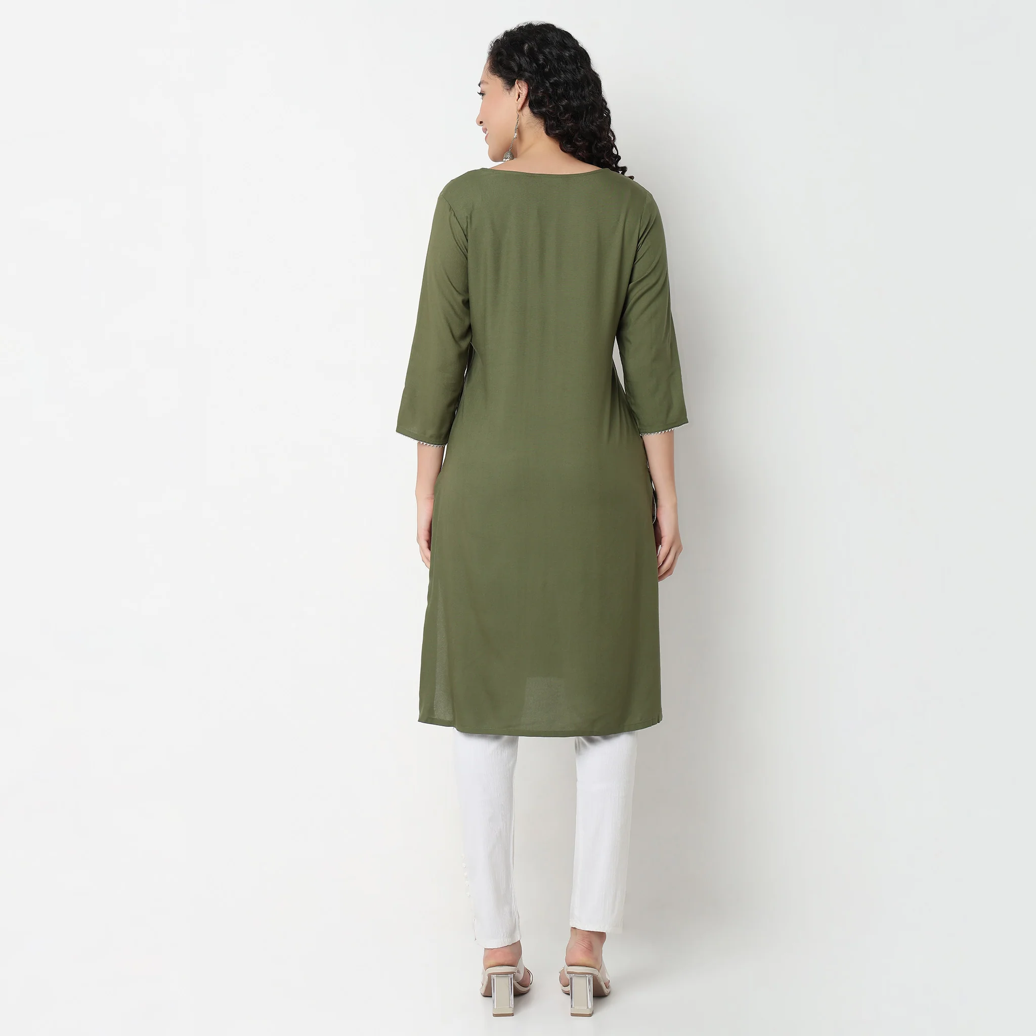 Centre Panel Printed Long Kurta - Image 3