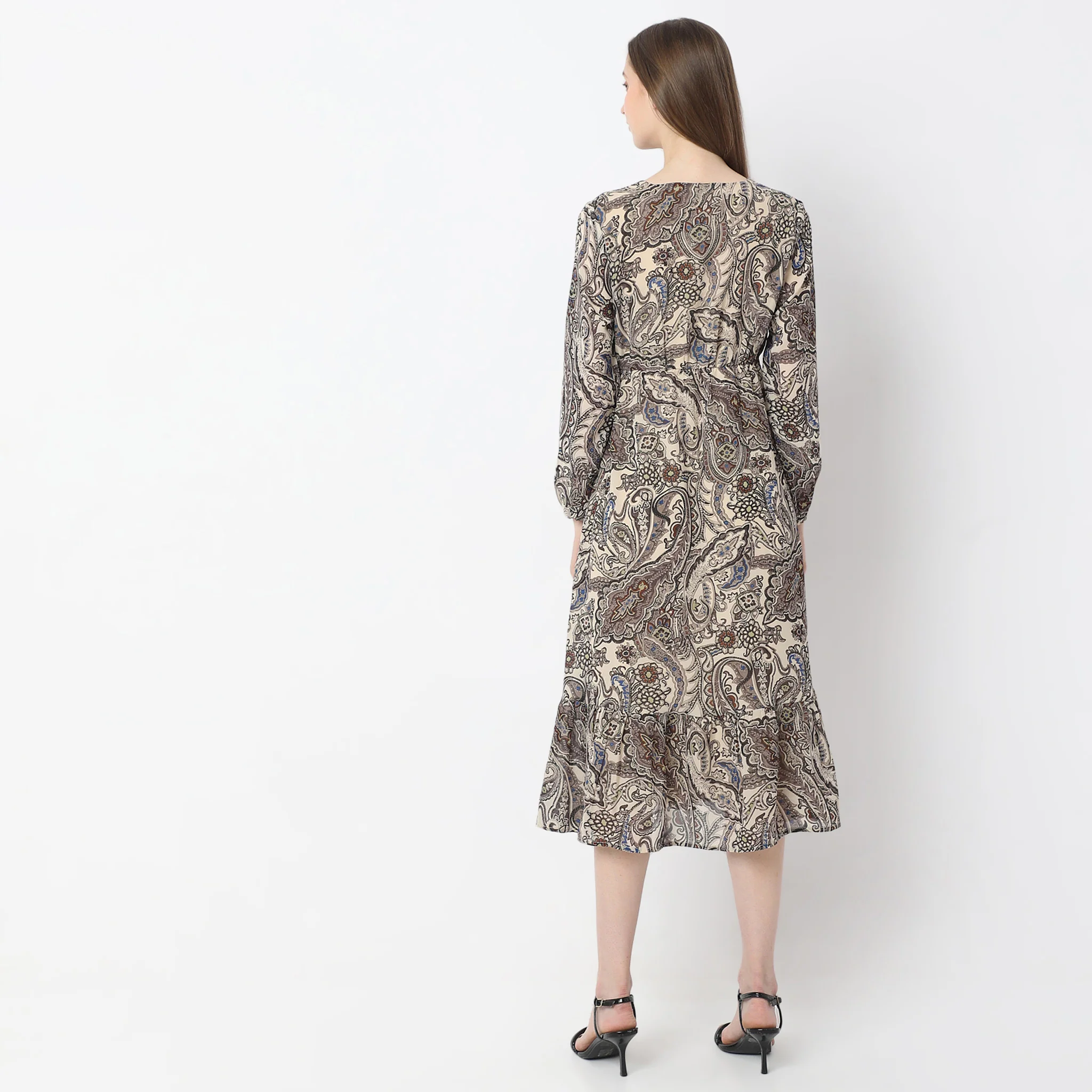 Printed Below Knee V-Neck Full Sleeve Dress - Image 3