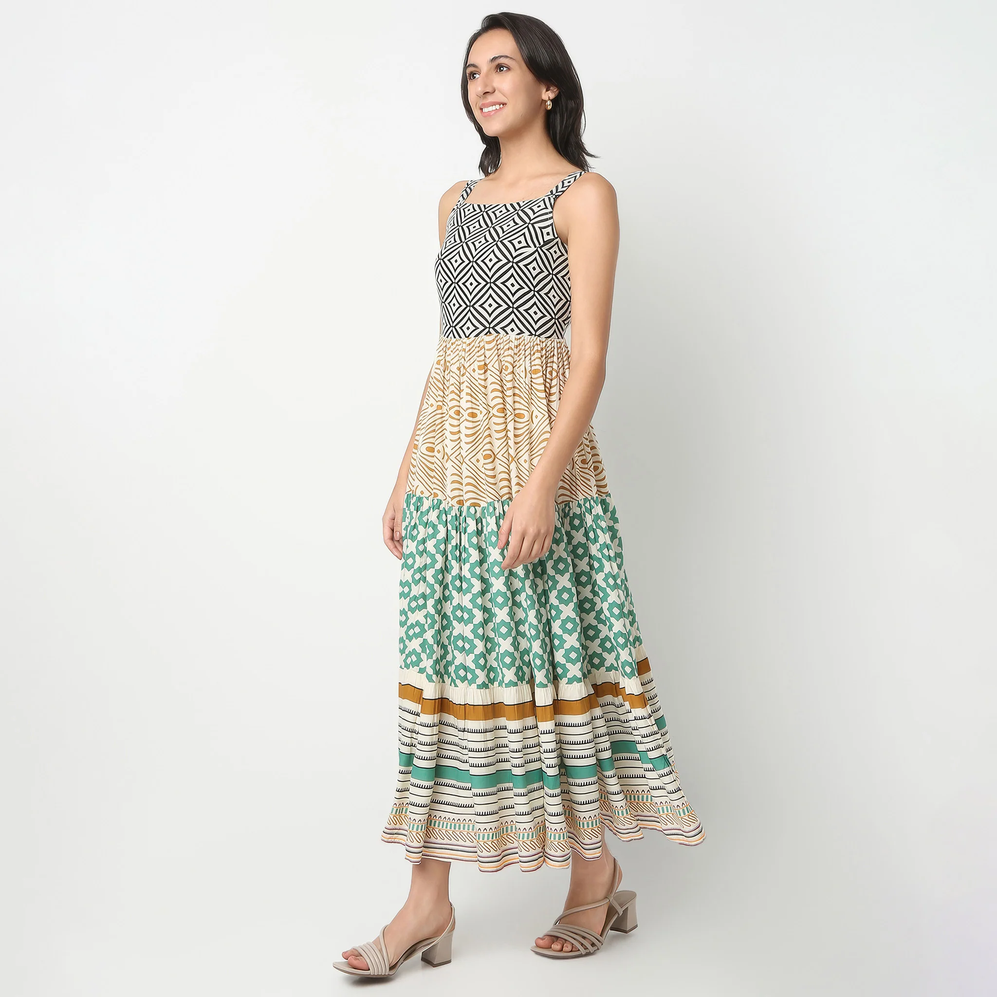 Printed Square Neck Flared Strap Dress - Image 5