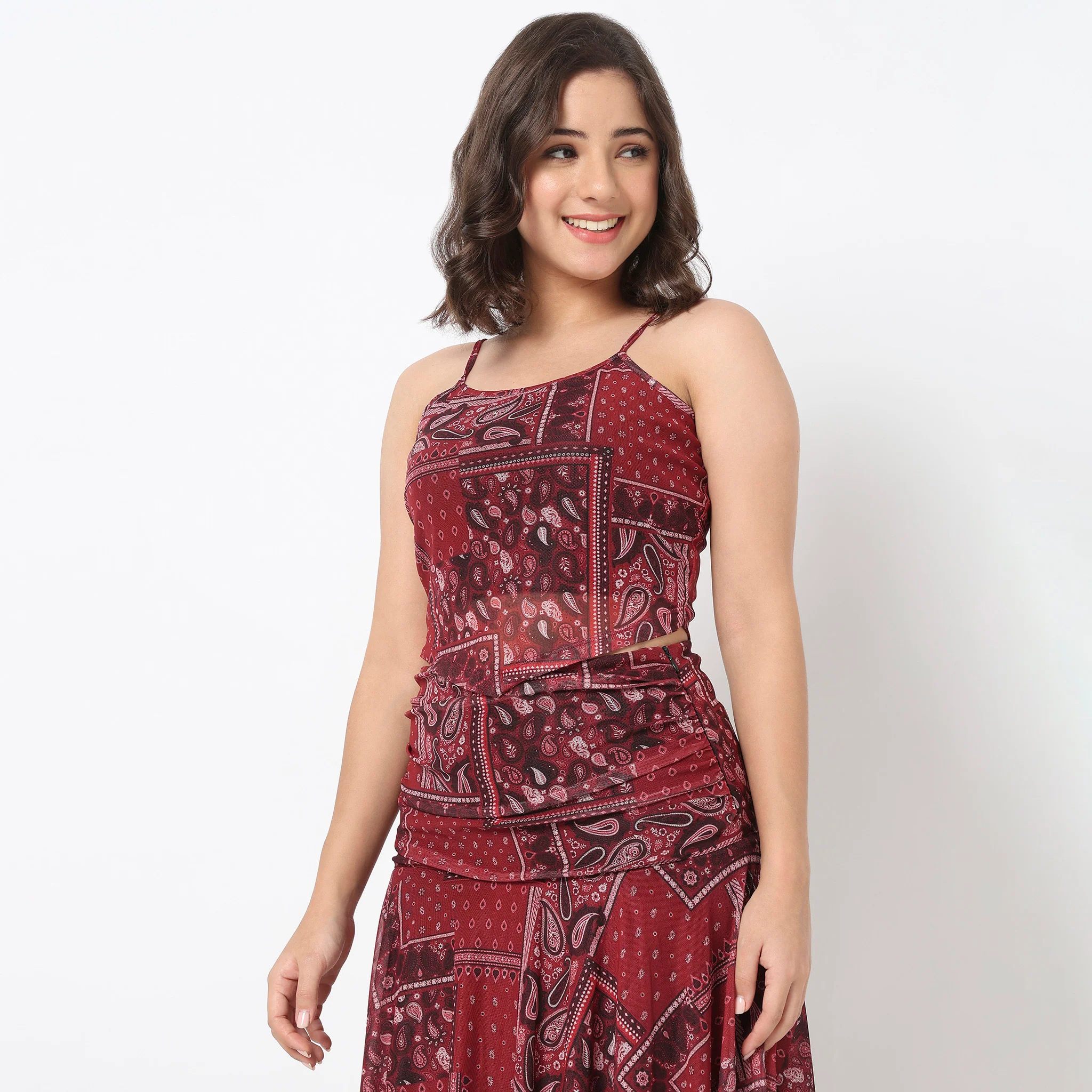Printed Crop Top With Bandana Print Detail - Image 5