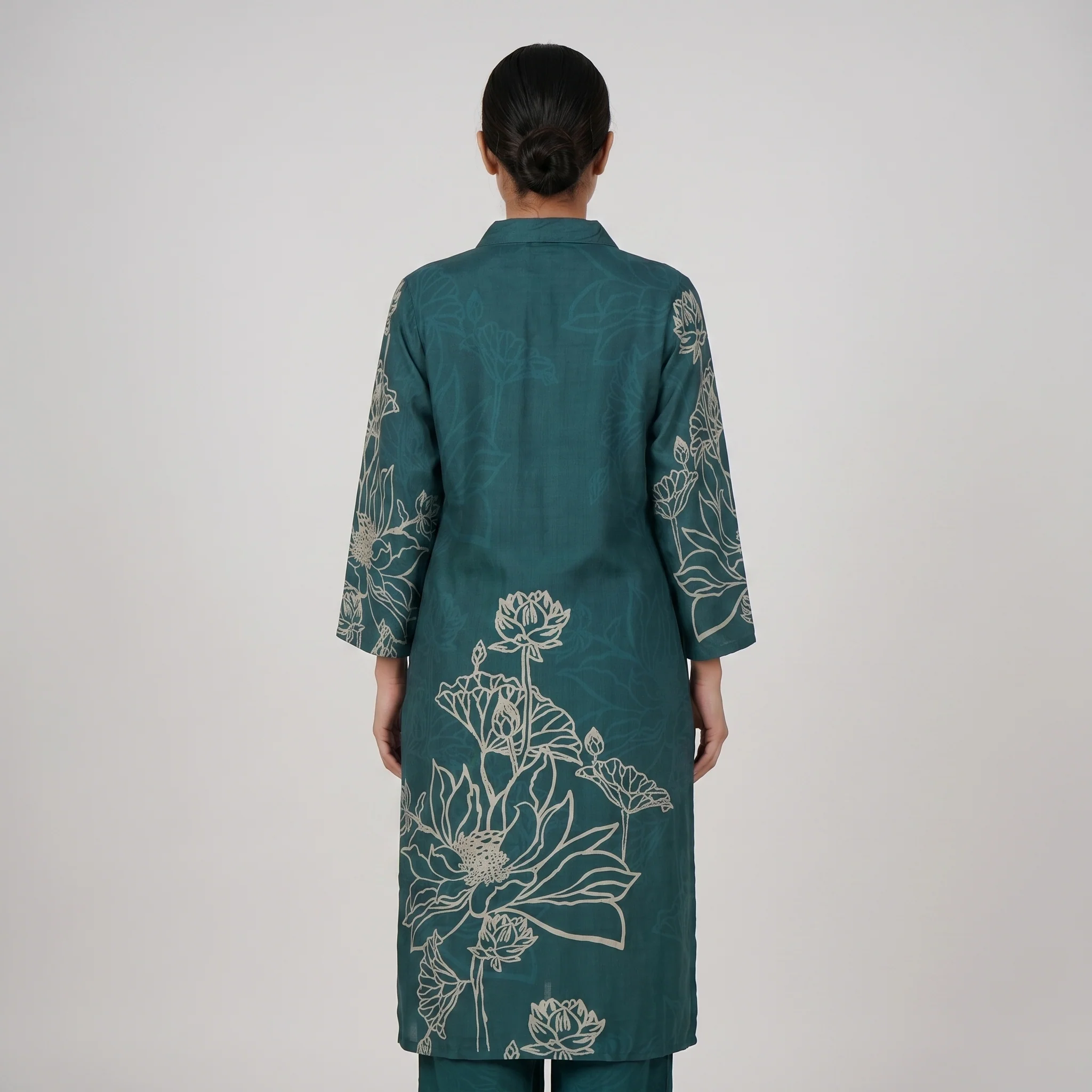 Printed Kurta with Pant Set - Image 3