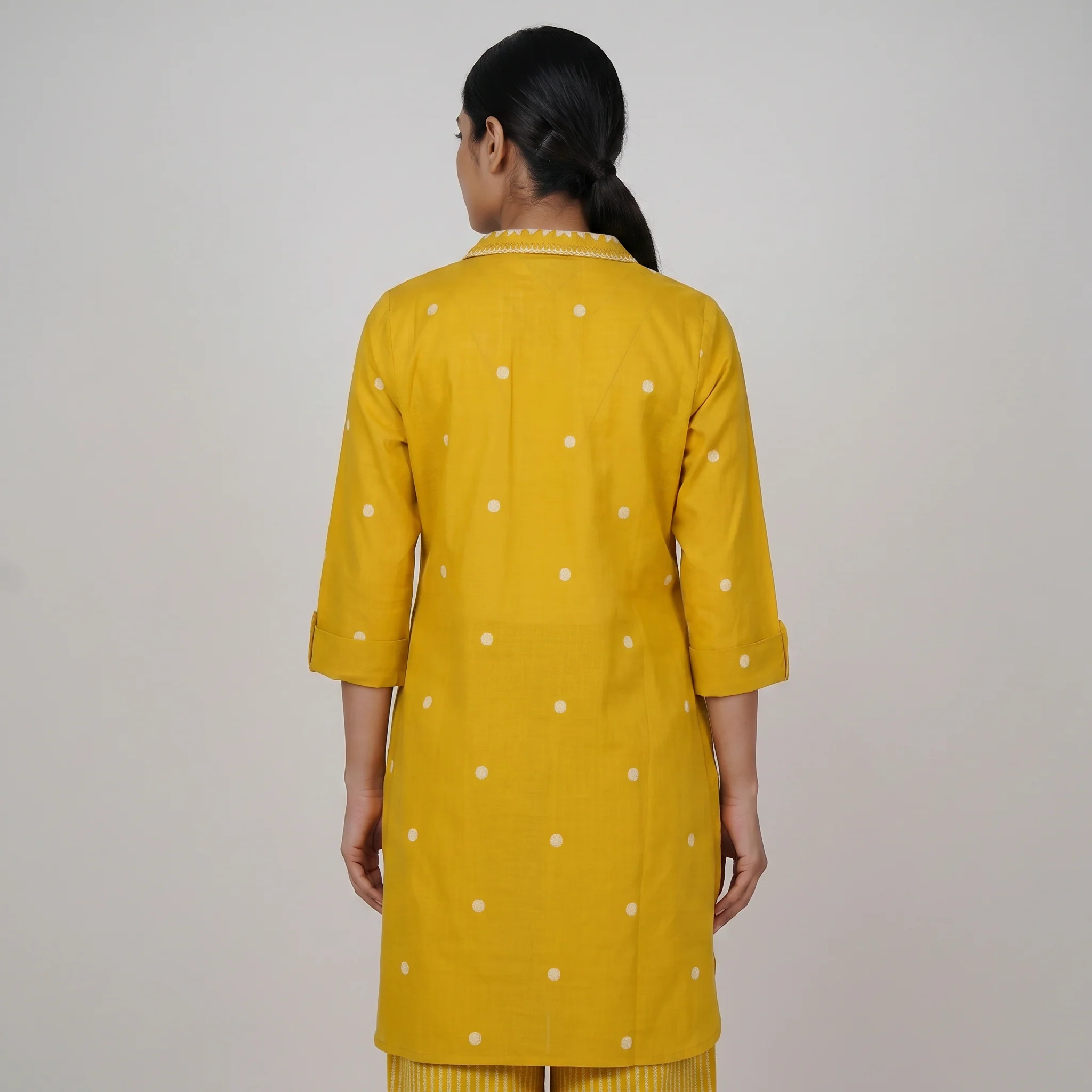 Printed Kurta with Pant Set - Image 3