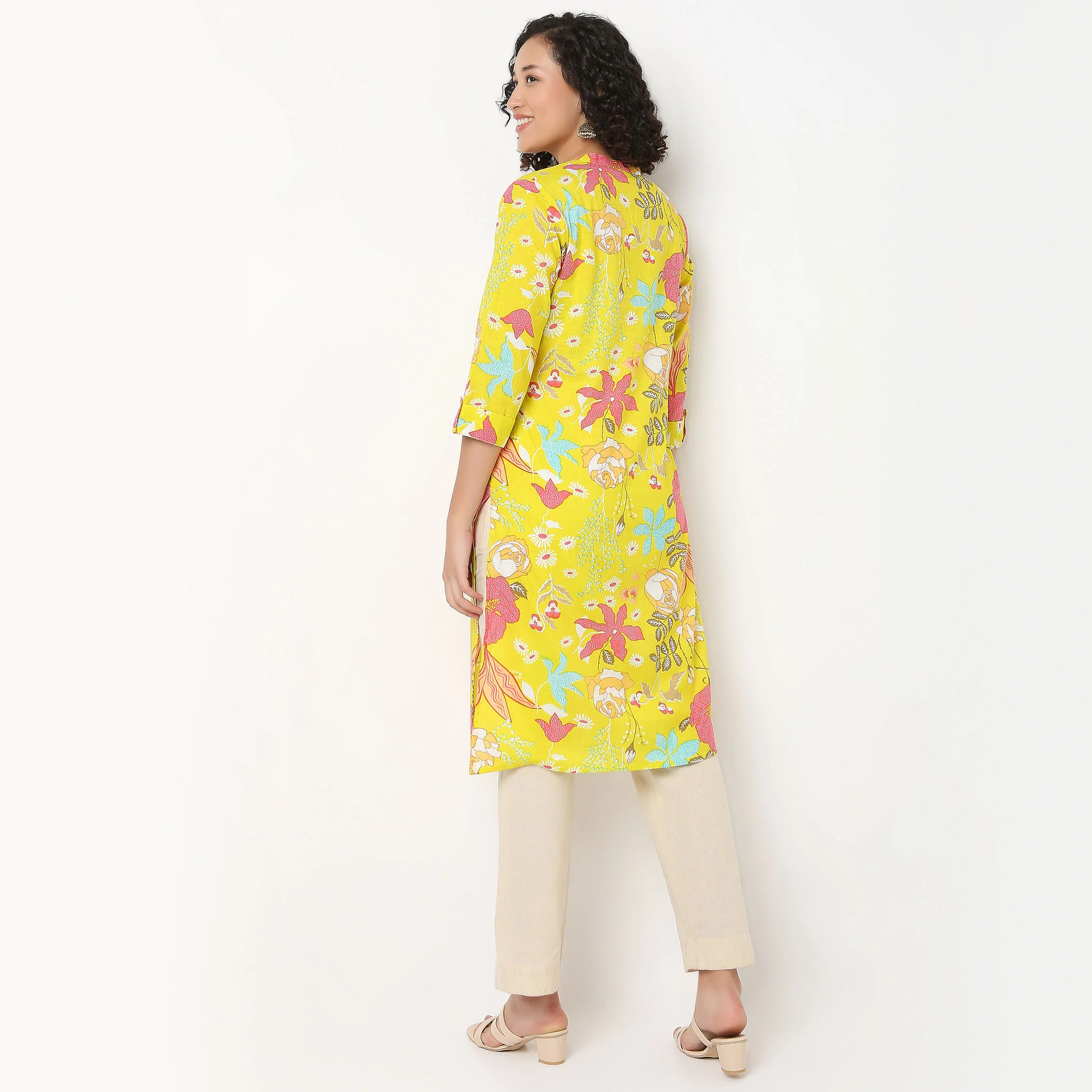 Printed V Neck Long Kurta with Lace - Image 3