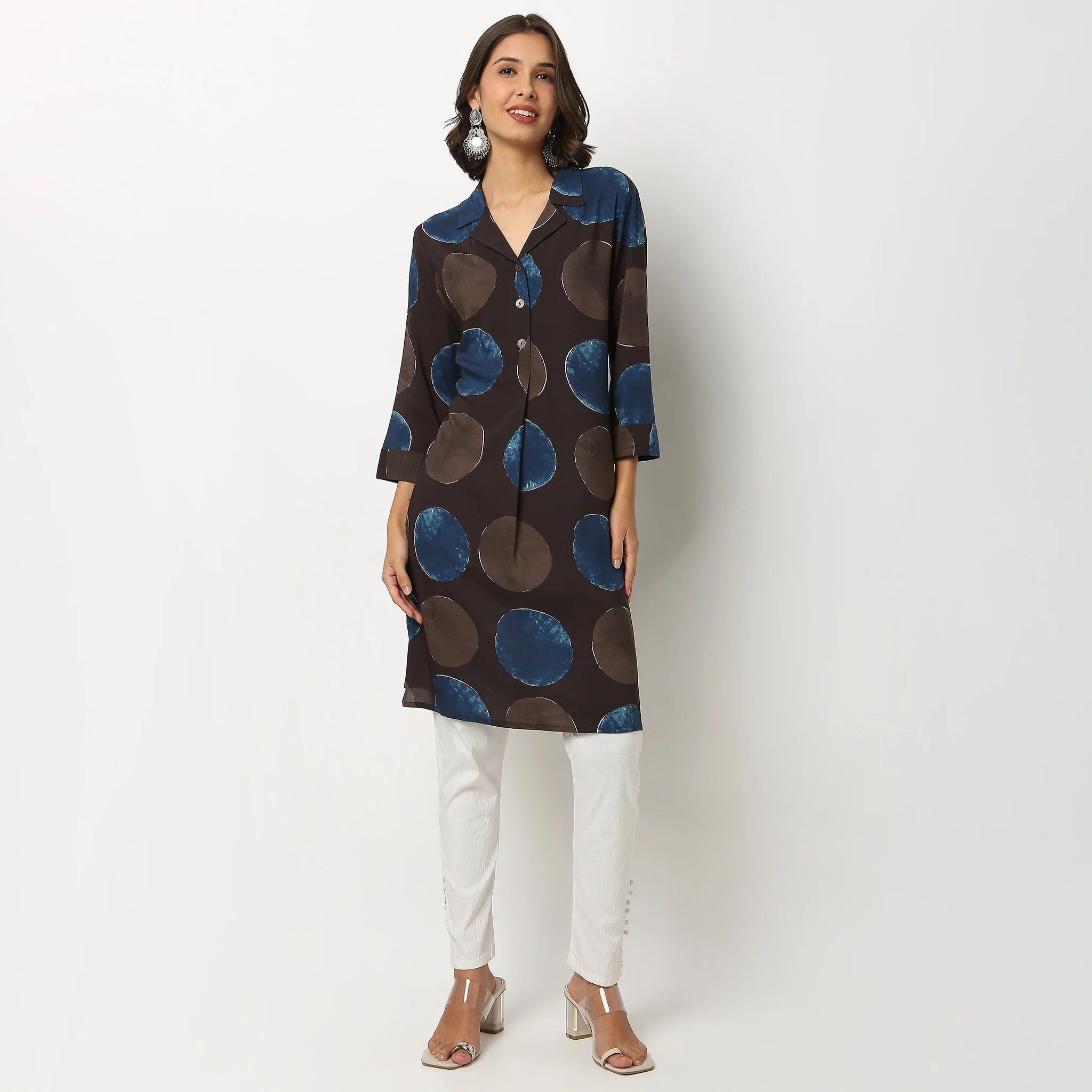 Printed Lapel Collar A line Kurta - Image 2