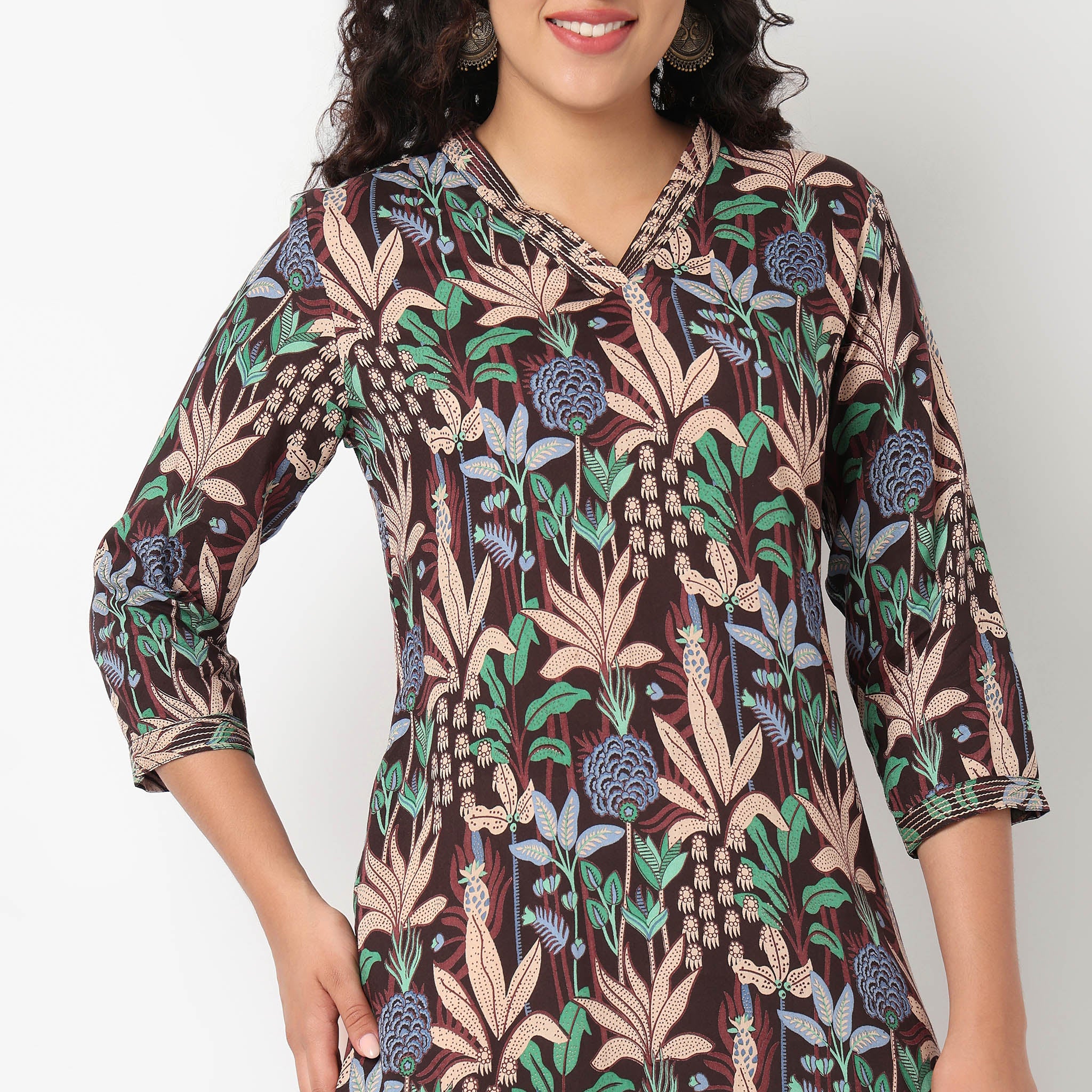 Printed Round Neck Long Kurta - Image 4