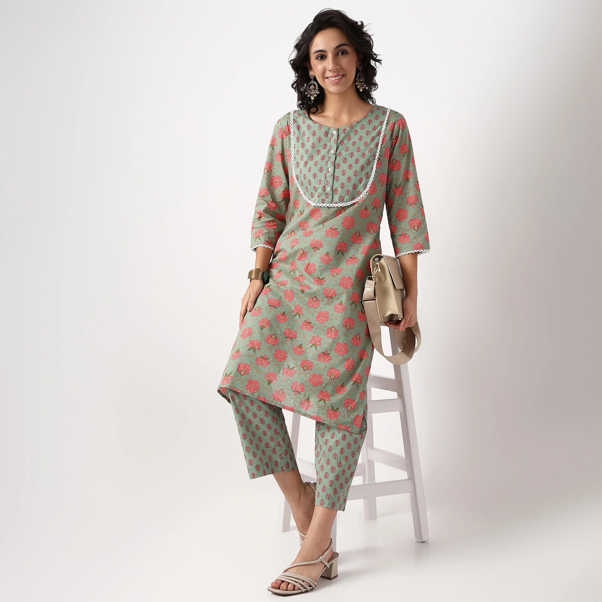 Printed Round Yoke Kurta