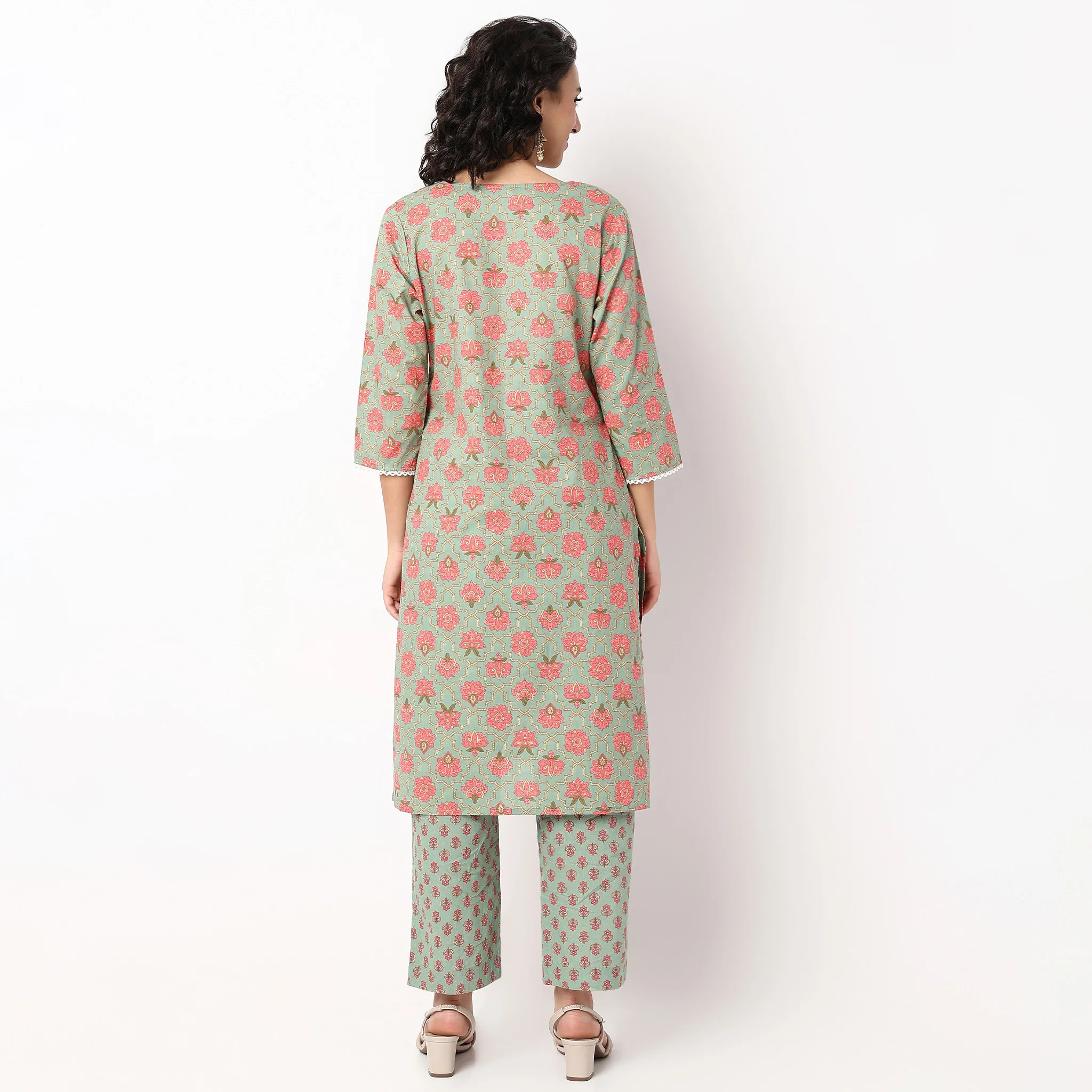 Printed Round Yoke Kurta - Image 3