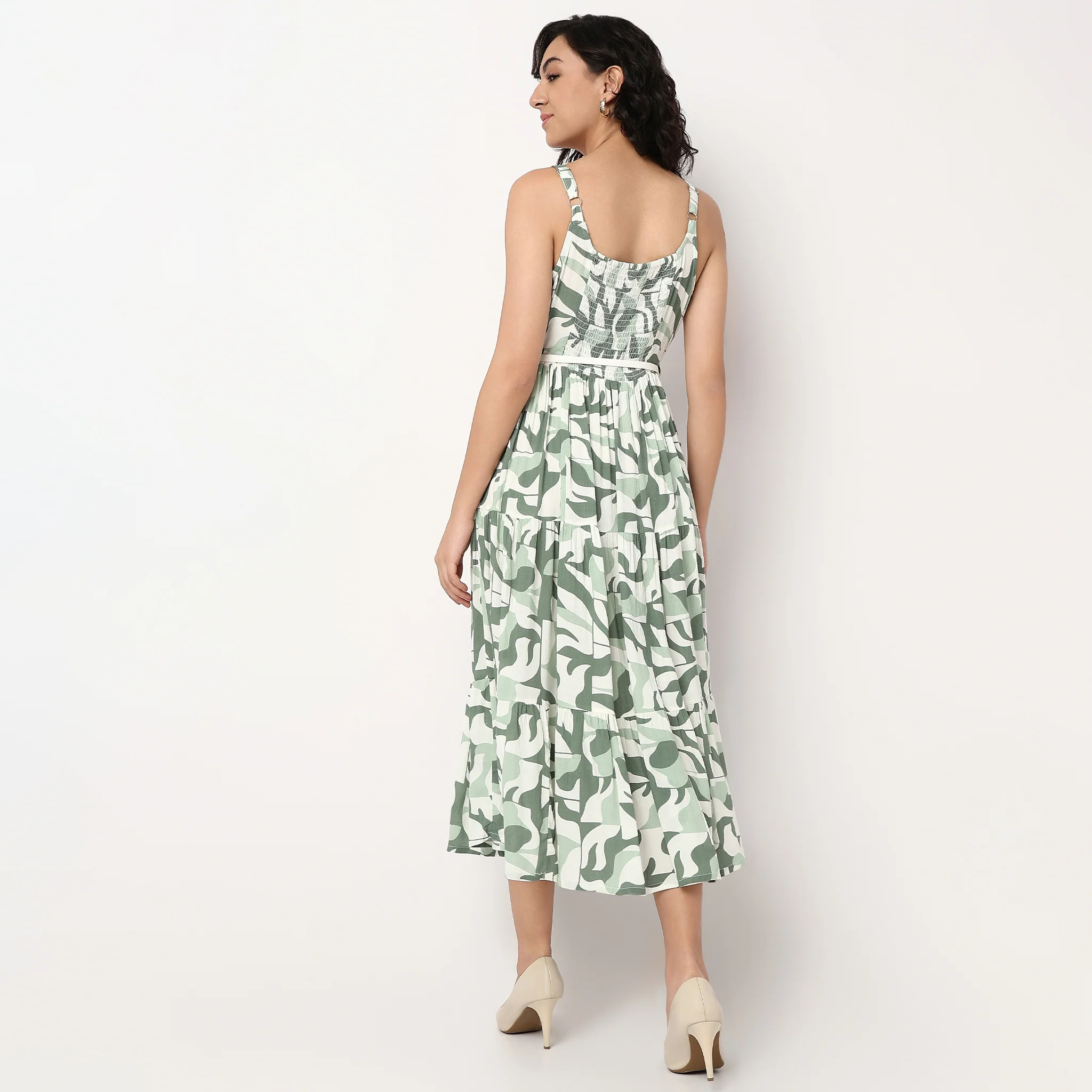 Scoop Neck Printed Strappy Tiered Dress - Image 3