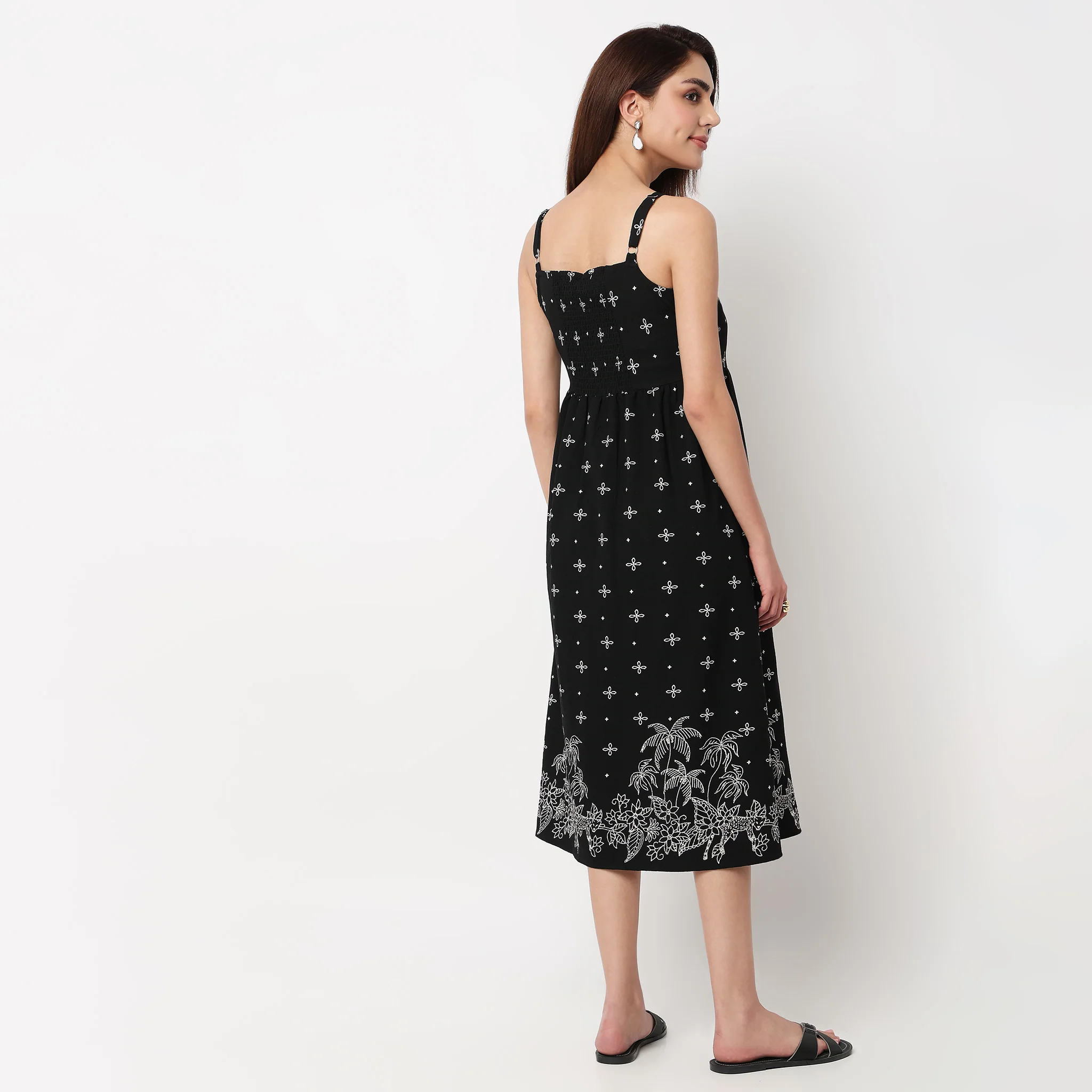 Printed Sleeveless Dress - Image 3