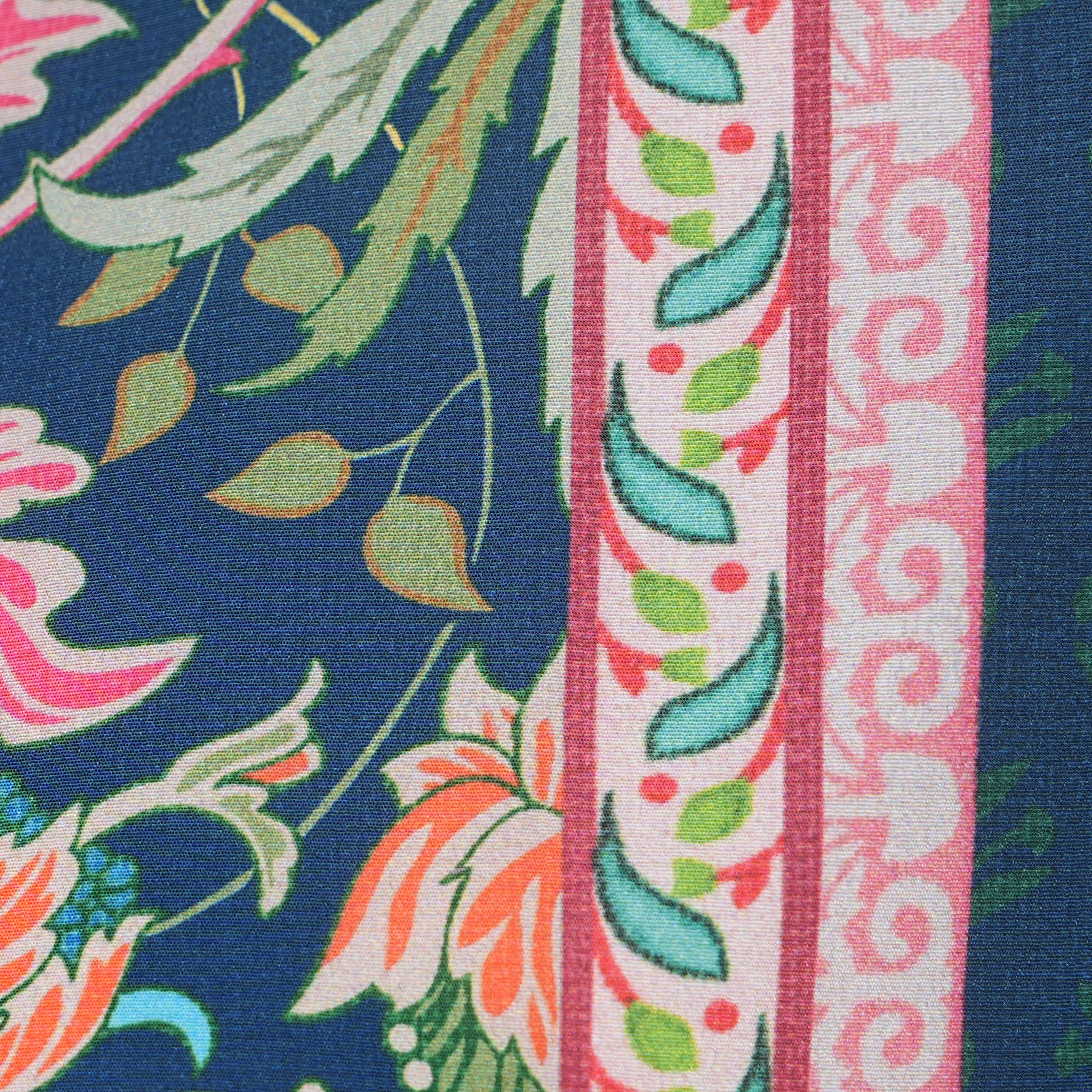 Printed Straight Kurta and Pant with Dupatta Set - Image 4