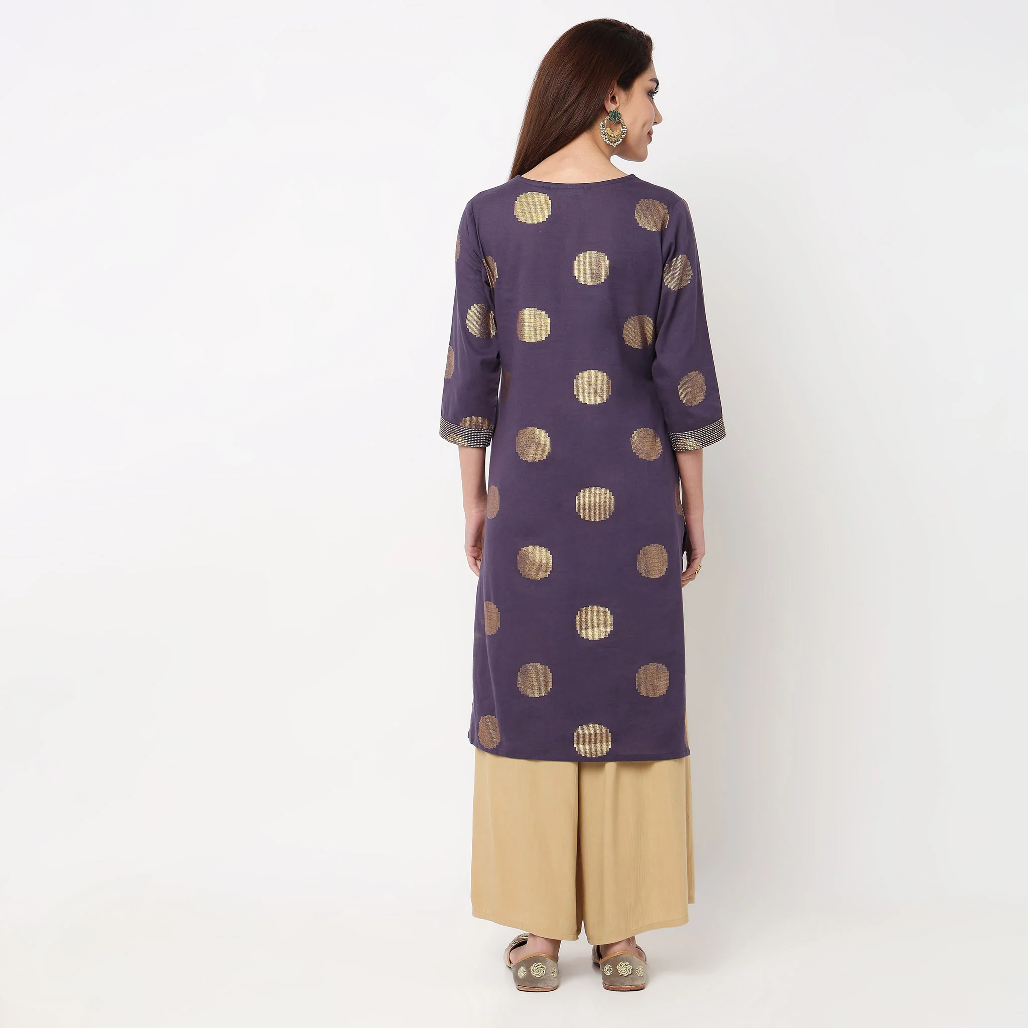 V-Neck Printed Long Kurta - Image 13