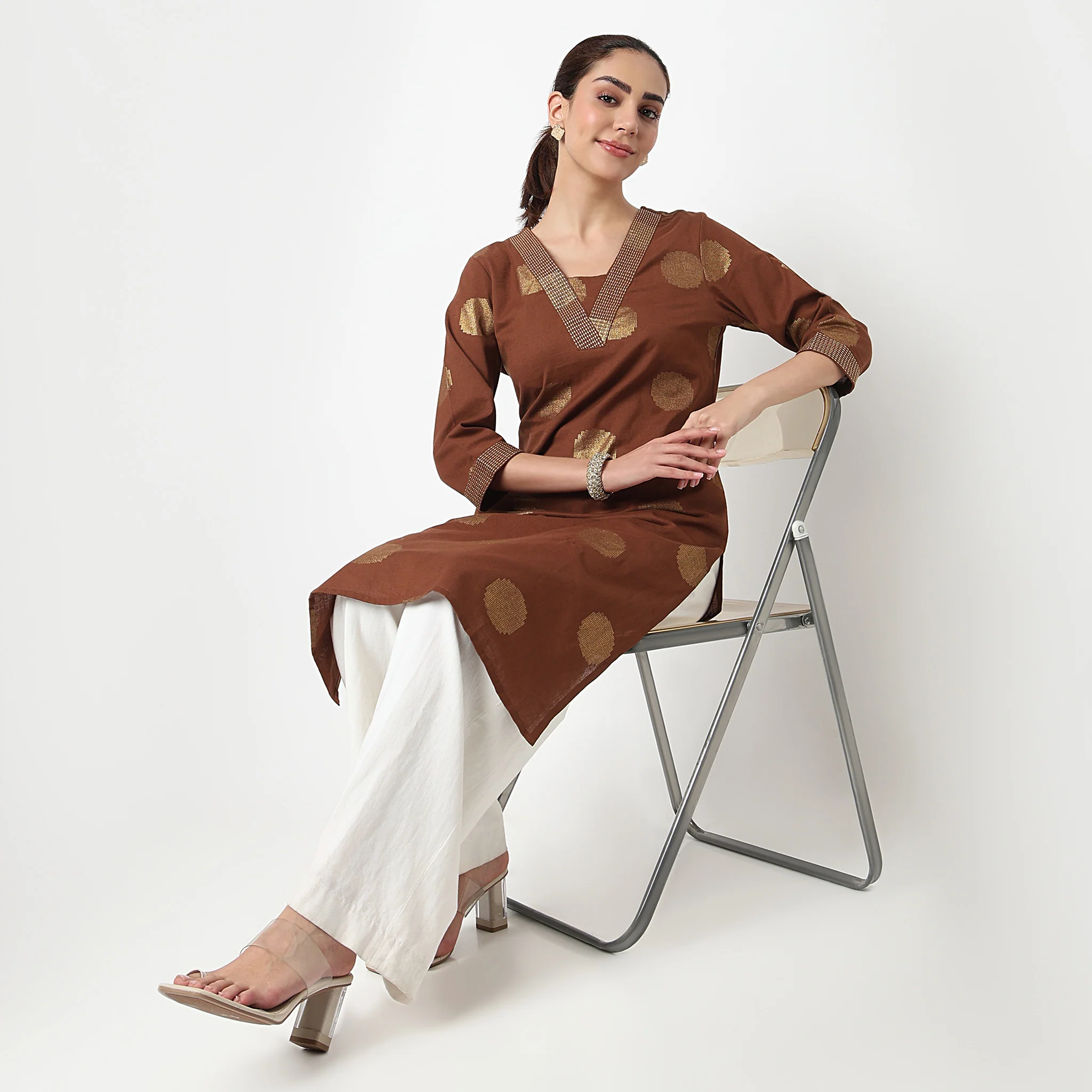 V-Neck Printed Long Kurta - Image 16
