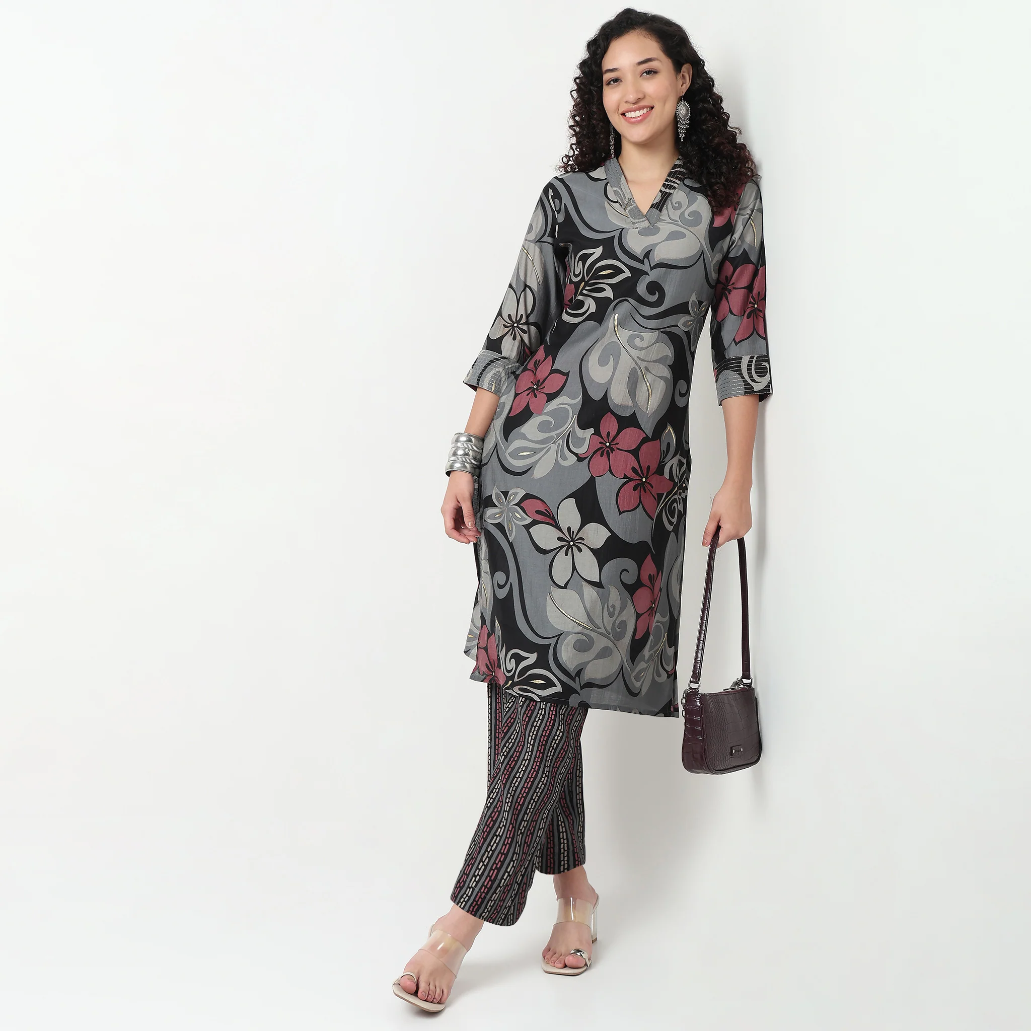 Printed V-Neck Kurta With Pant Set