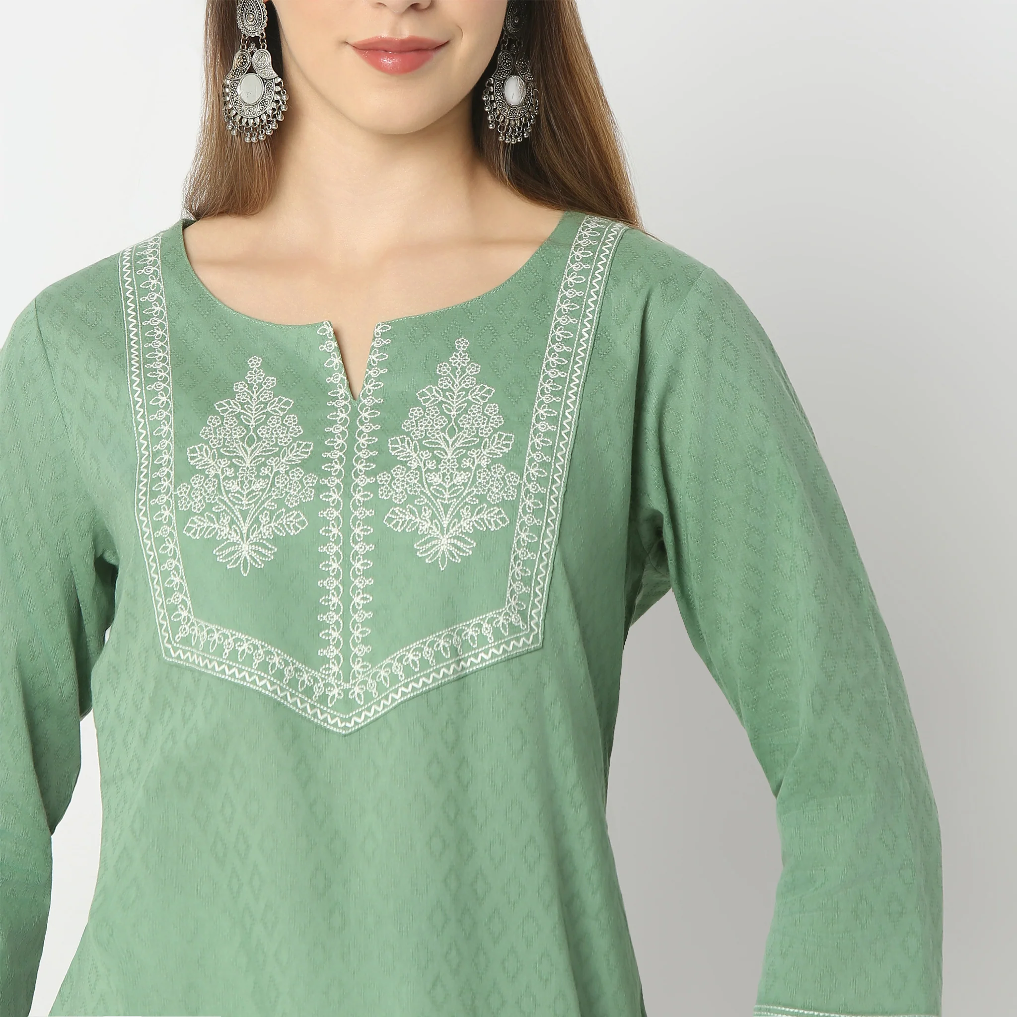 Embroidered Straight Kurta - Image 4