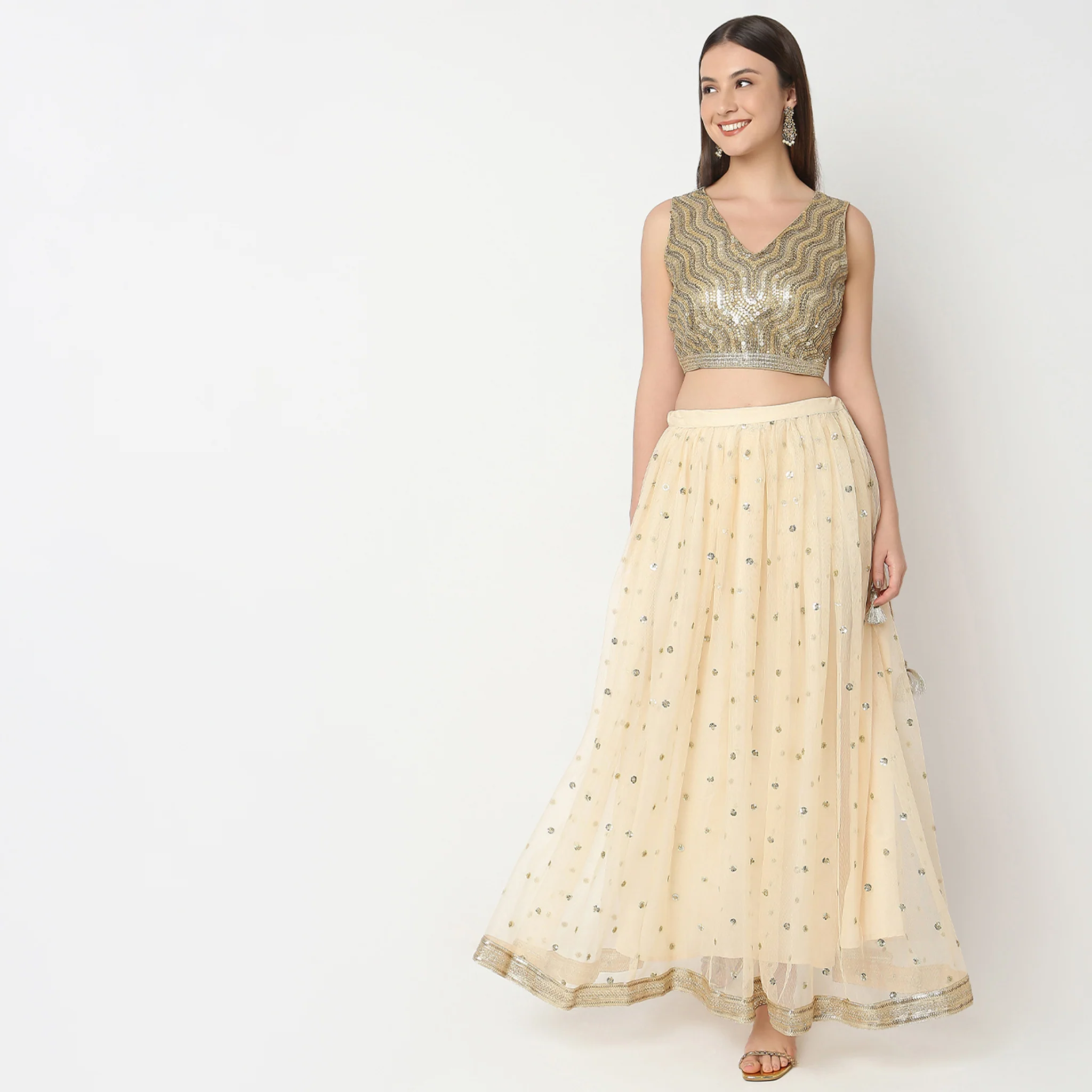 Regular Fit Embroidered Crop Top - Image 2
