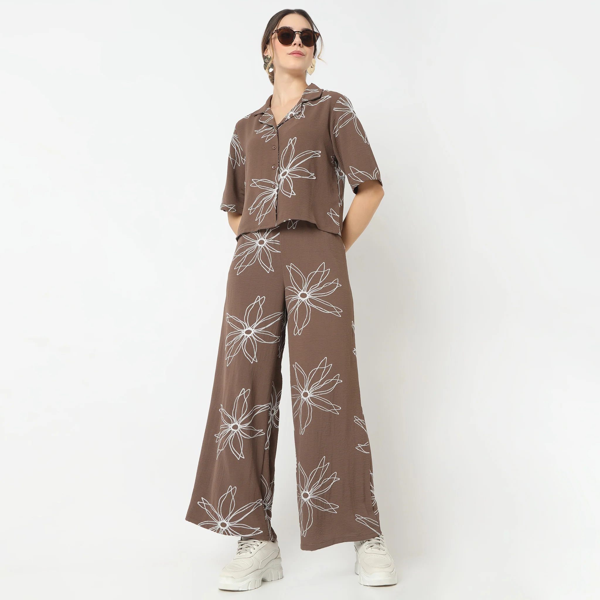 Embroidered Fashion Pant Mid Rise Trousers