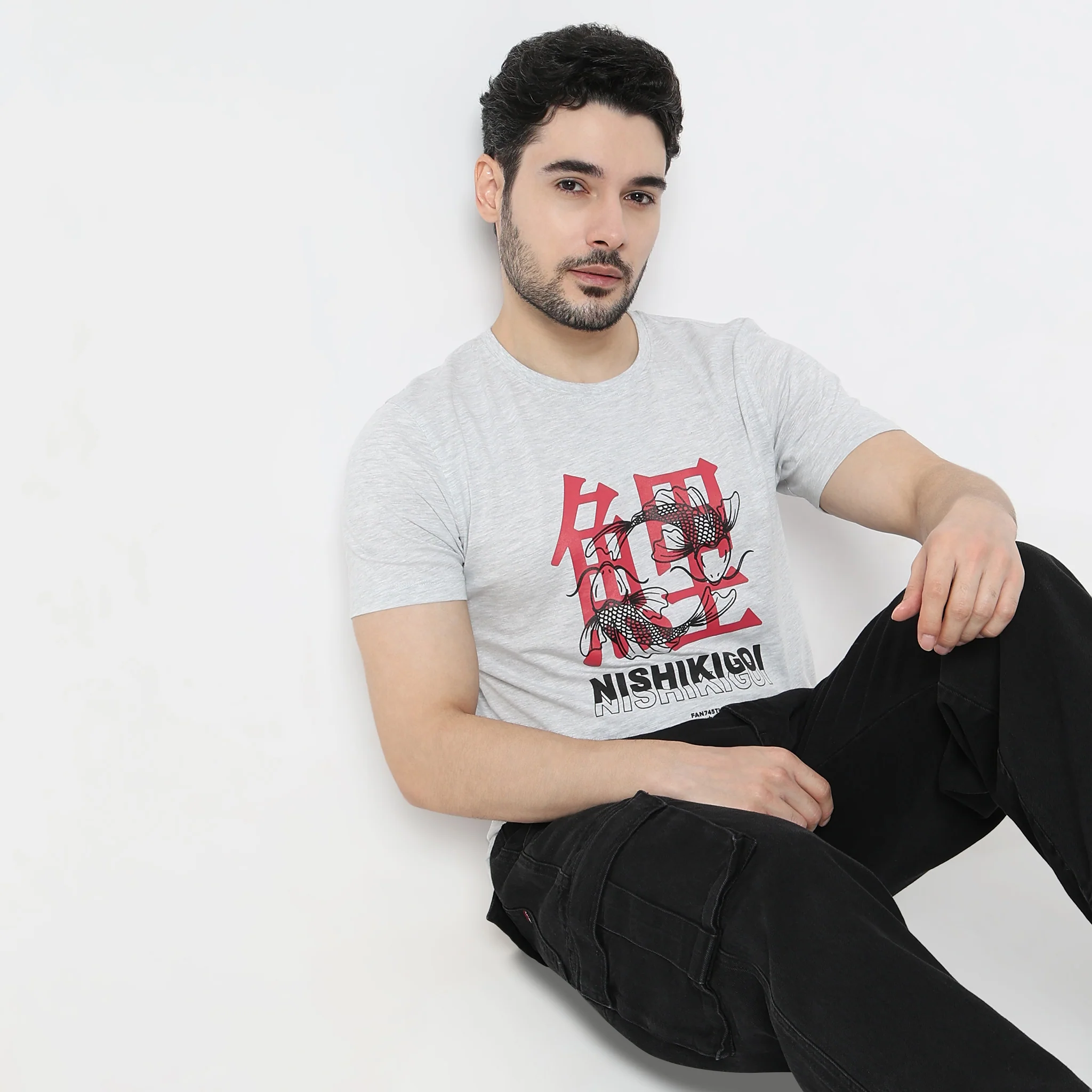 Graphitee Crew Neck Cotton T-Shirt - Image 2