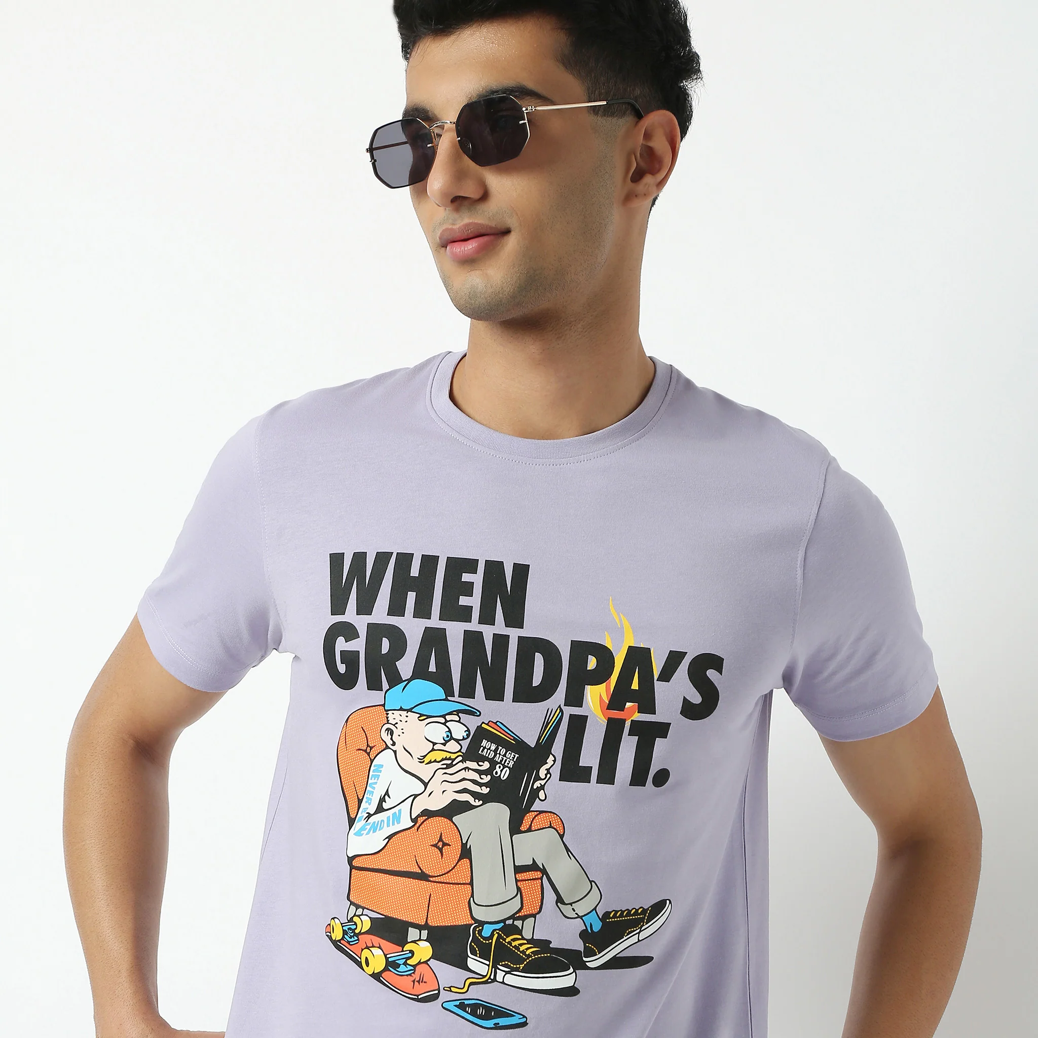 Crew Neck Half Sleeve Graphitee T-Shirt - Image 4