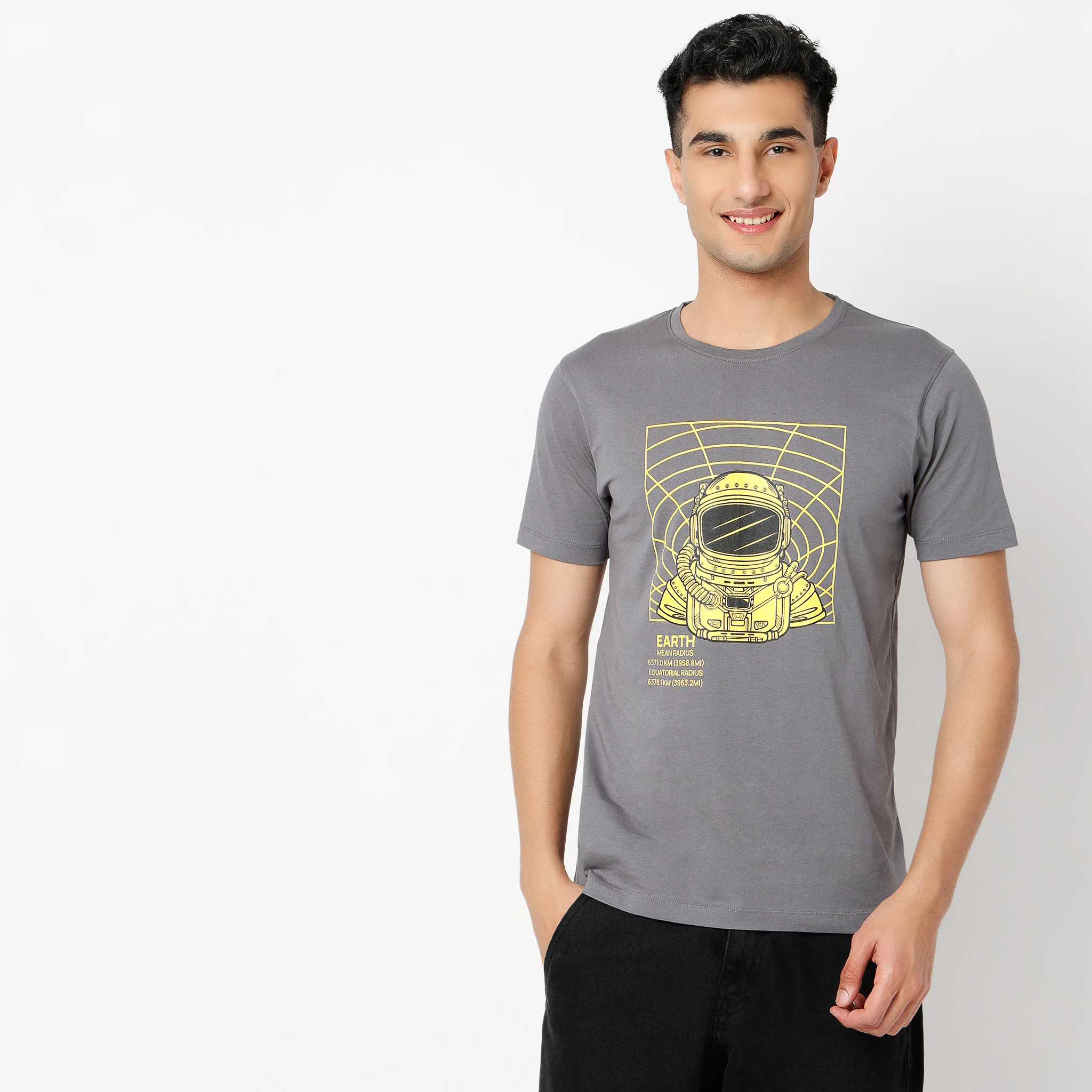 Graphitee Crew Neck Half Sleeve T-Shirt - Image 2